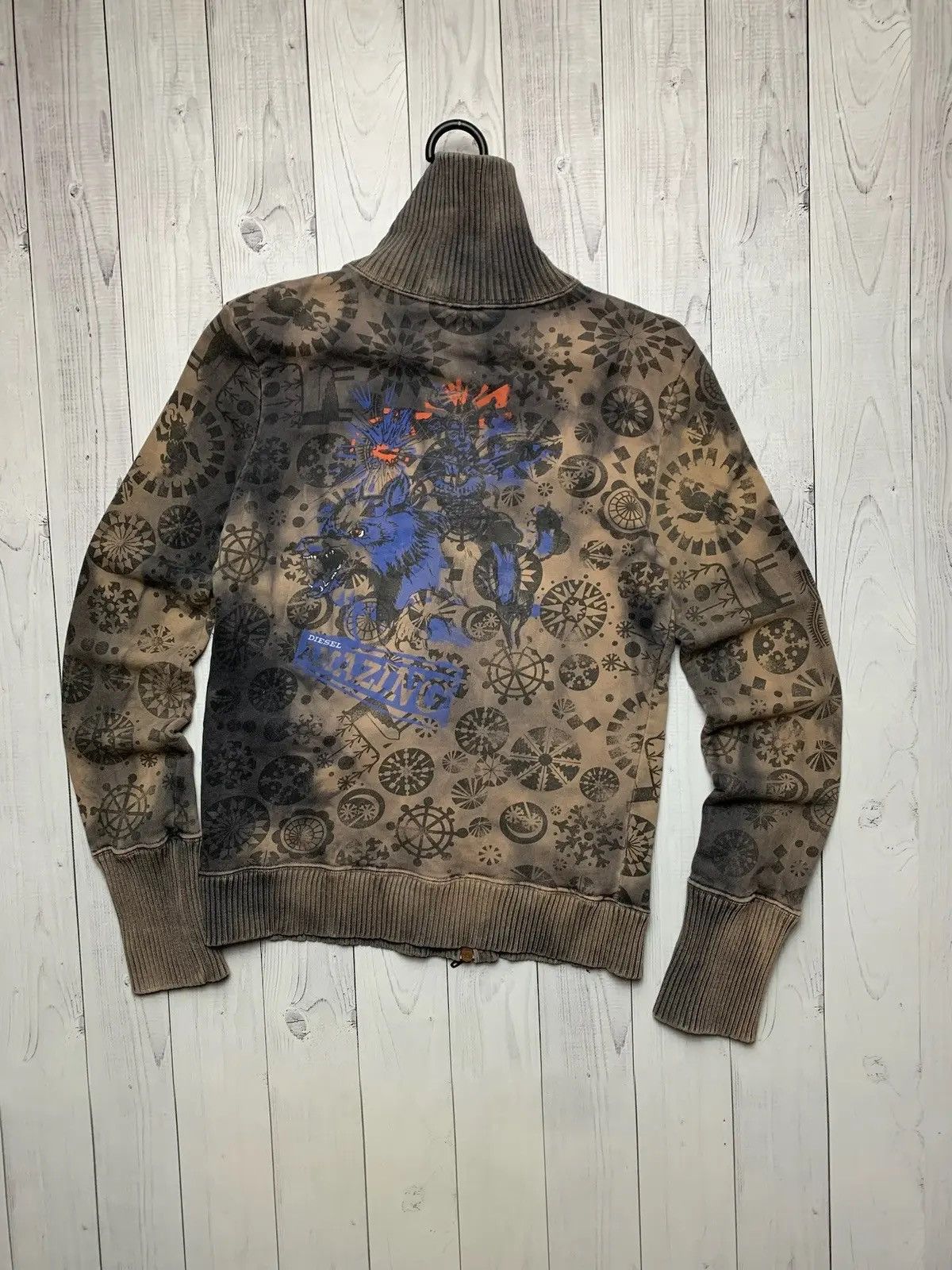 Diesel Vintage Diesel Avante-garte sweater s/xs distressed Y2K Size US S / EU 44-46 / 1 - 6 Thumbnail