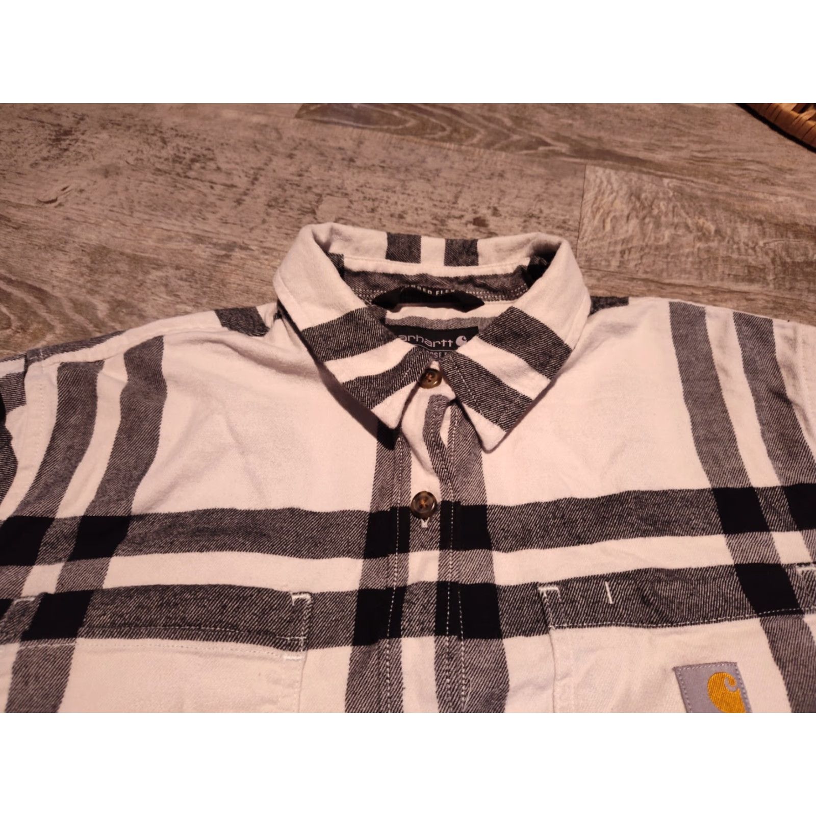 Carhartt Carhartt Flannel Shirt Women’s M Black Plaid Button-Up Tunic Relaxed Fit Outdoor Workwear Size M / US 6-8 / IT 42-44 - 6 Thumbnail