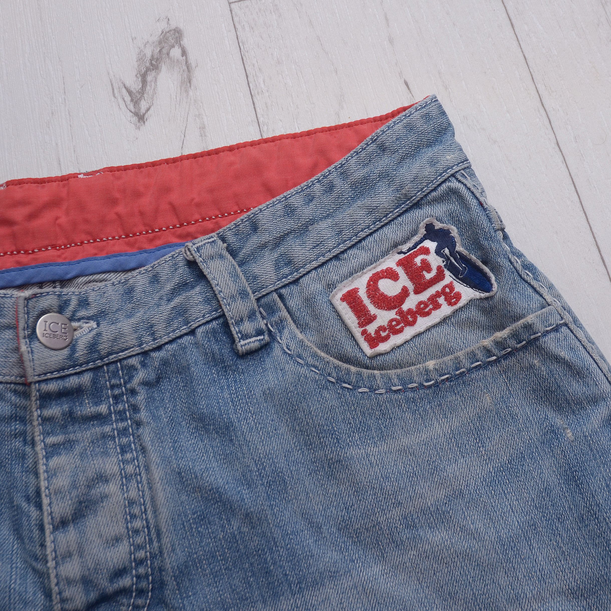 Iceberg Vintage Iceberg Jean Shorts Jorts Surfin POP Patch Logo Size US 33 - 6 Thumbnail