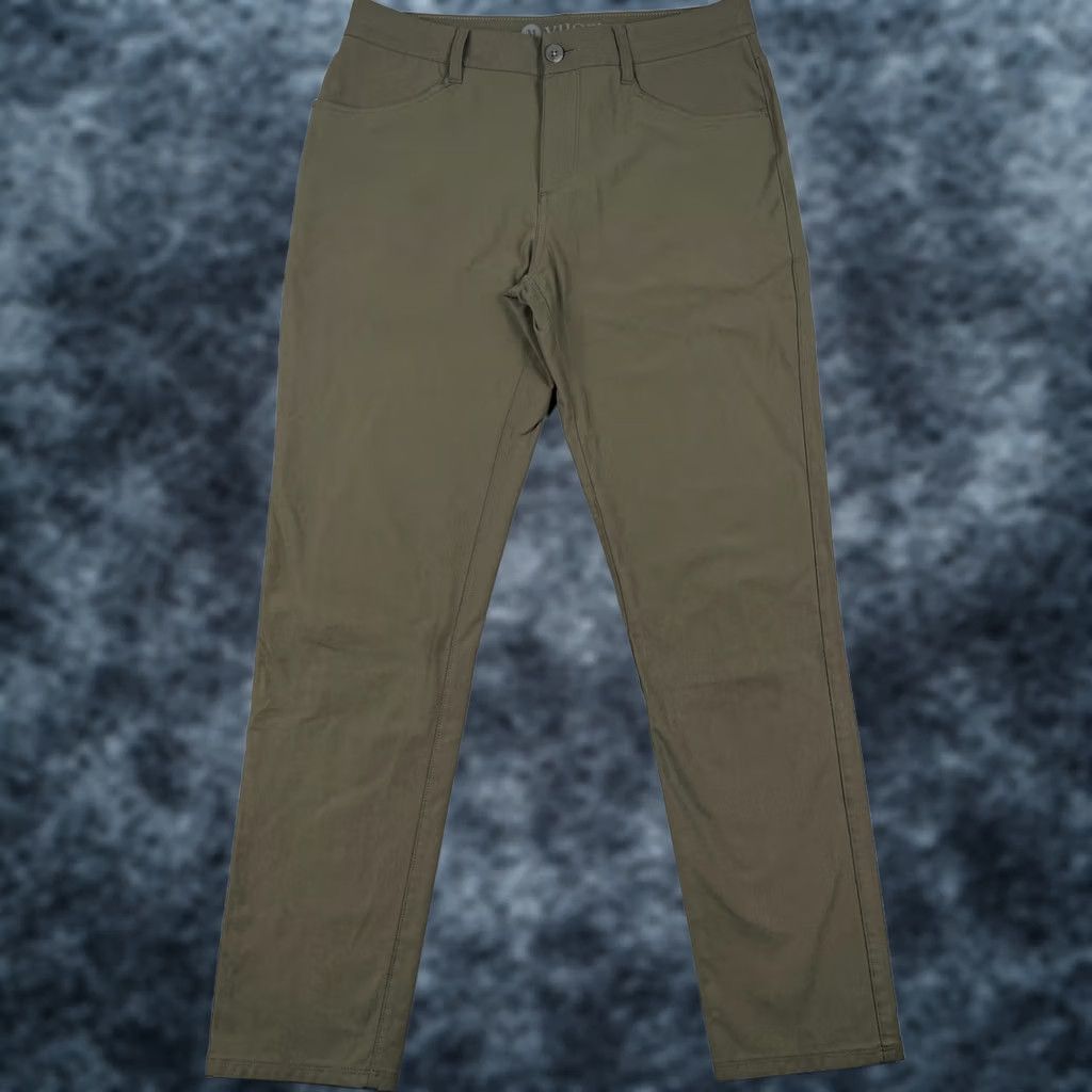 Vuori Vuori Meta Pants Mens 32x30 Green Slim Stretch Performance Tech Commuter Chino Size US 32 / EU 48 - 1 Thumbnail