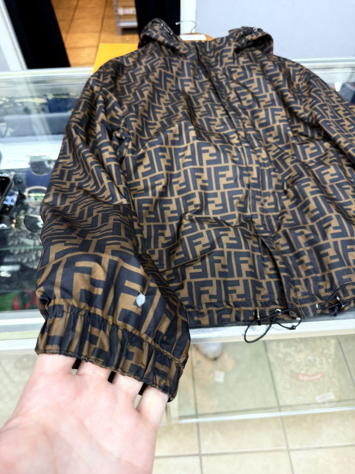 Fendi Fendi Zucca Monogram Reversible Windbreaker Jacke Size US S / EU 44-46 / 1 - 13 Thumbnail