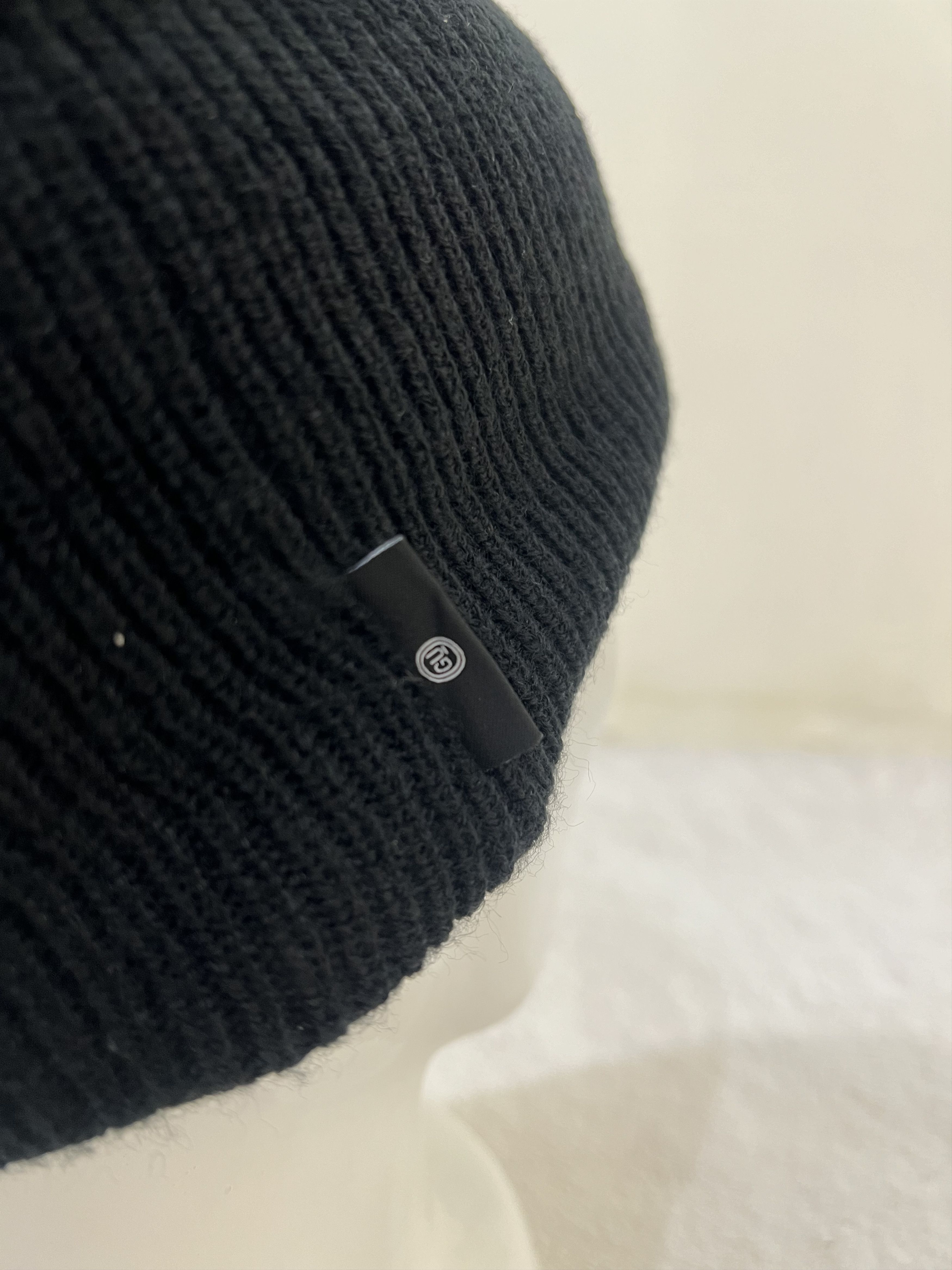 Undercover 2000s Undercover x Gu Japanese Patch Flower Beanie Knit y2k Size ONE SIZE - 5 Thumbnail
