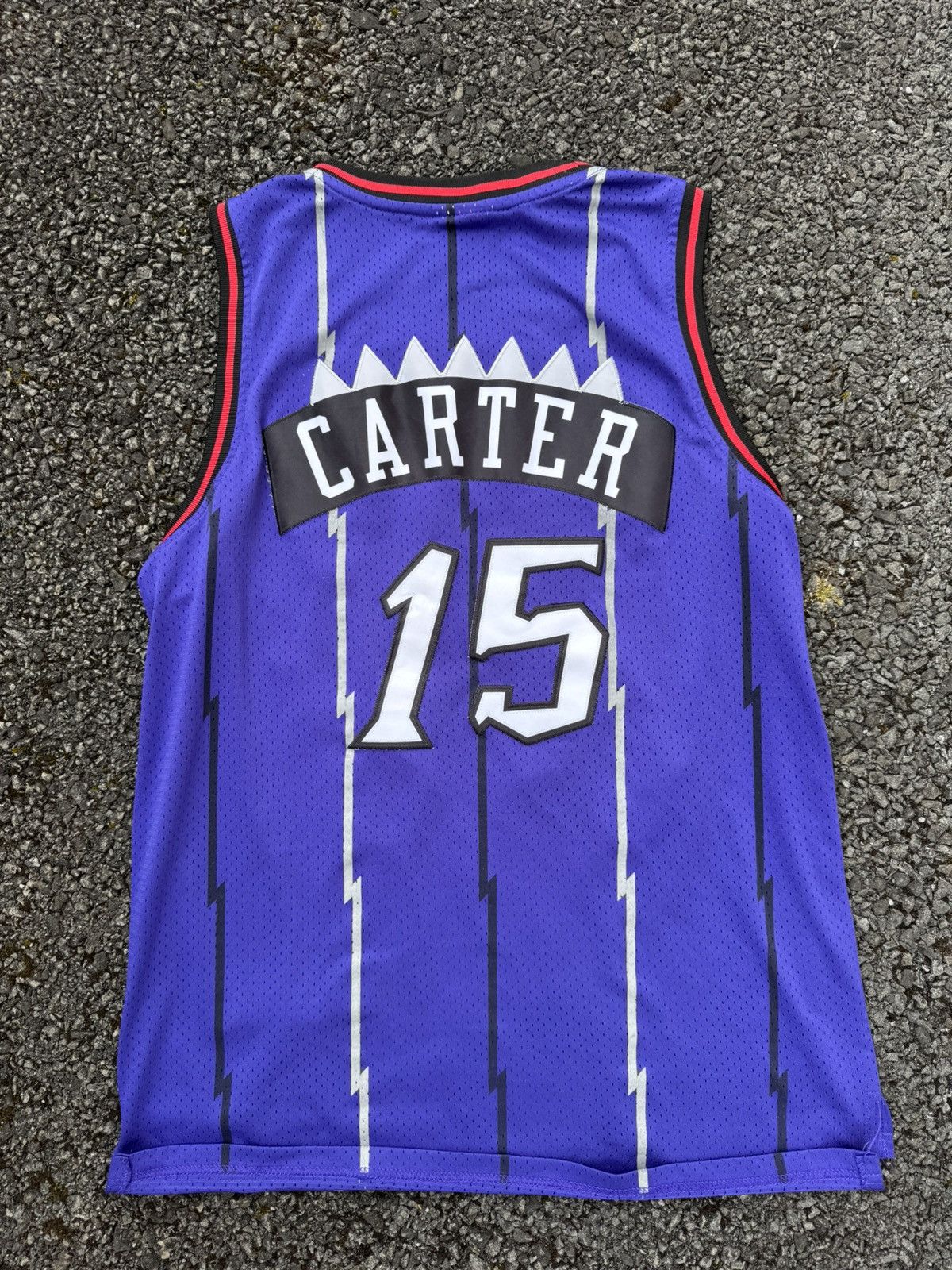 Mitchell & Ness RARE Vintage 1998-1999 NBA Vince Carter #15 Toronto Raptors Size US M / EU 48-50 / 2 - 7 Thumbnail