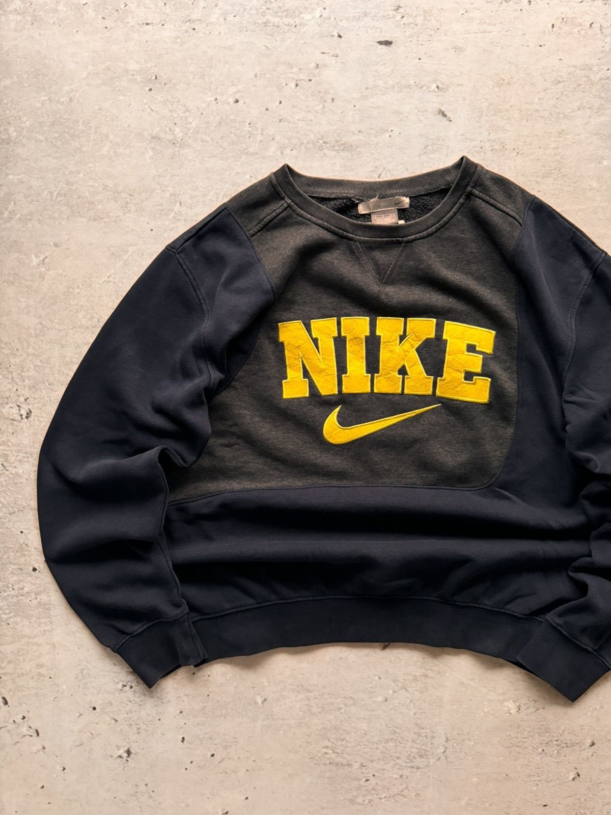 Nike × Vintage NIKE VINTAGE CENTER LOGO OVERSIZE BOXY SWEATSHIRT Size US L / EU 52-54 / 3 - 2 Thumbnail