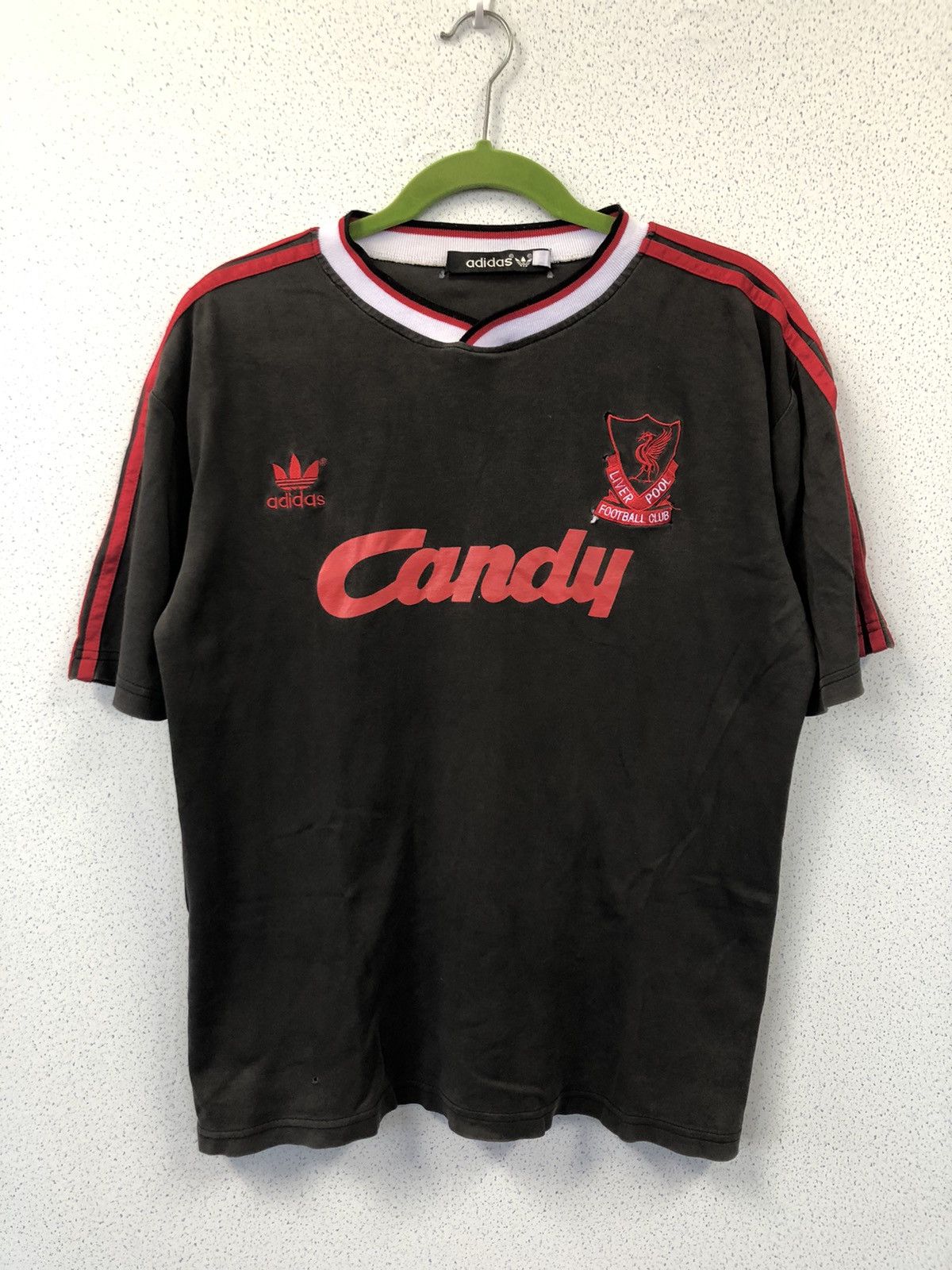 Adidas Adidas Liverpool Vintage TShirt Size US M / EU 48-50 / 2 - 1 Thumbnail