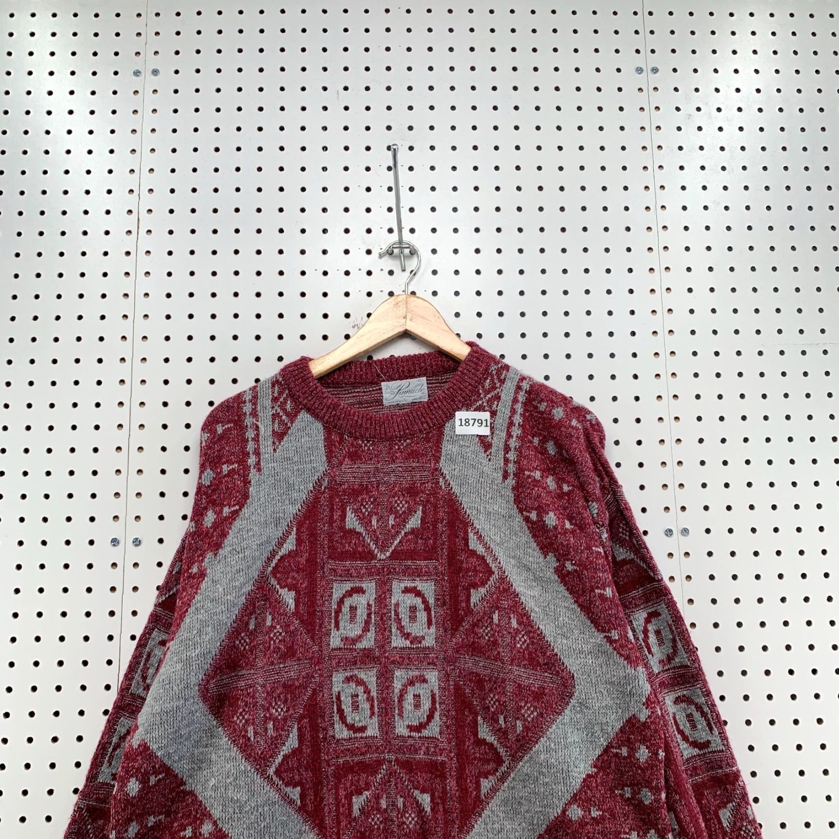 Vintage VINTAGE Pinnacle Knit Sweater Men XL Gray USA MADE Pullover Crew Neck Argyle/Diamond Knit Classic Size US XL / EU 56 / 4 - 5 Thumbnail