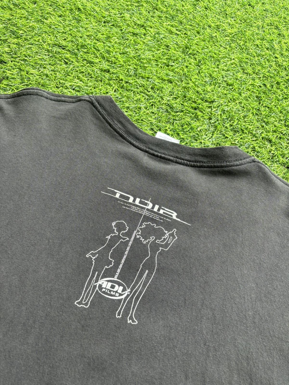 Anime Vintage 2001 Noir ADV Films Anime tee Size US XL / EU 56 / 4 - 7 Thumbnail