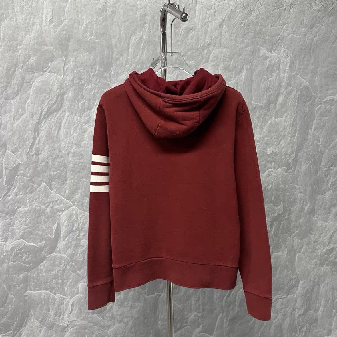 Thom Browne thom browne red striped hoodie size 3.xy Size US M / EU 48-50 / 2 - 4 Thumbnail