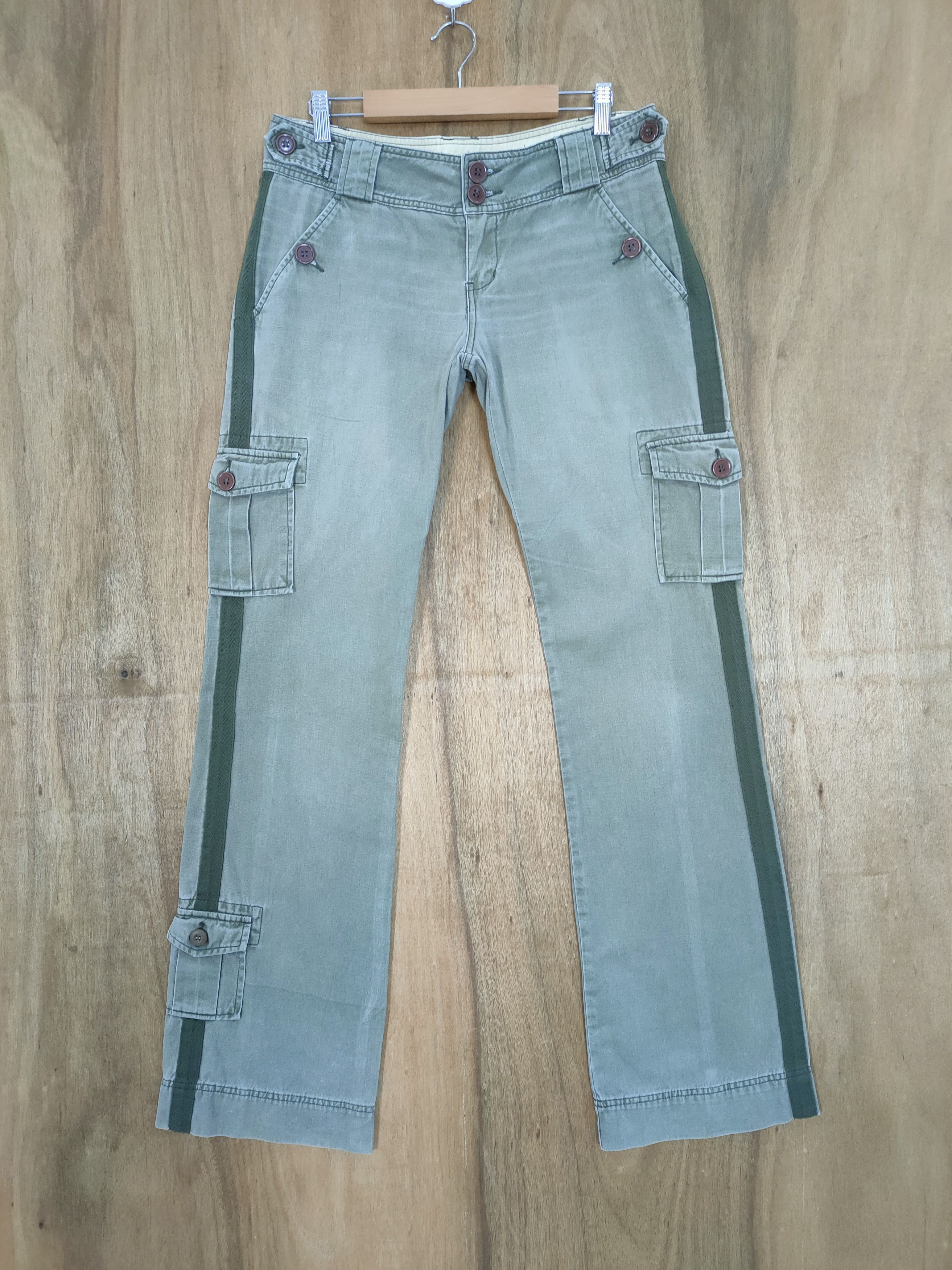If Six Was Nine × Japanese Brand VINTAGE WOMEN'S JAPANESE FADED FLARED CARGO PANTS Size US 32 / EU 48 - 1 Thumbnail