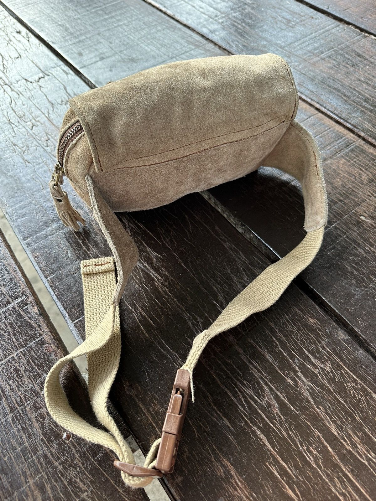 Japanese Brand Leather pouch bag nice design Size ONE SIZE - 2 Thumbnail