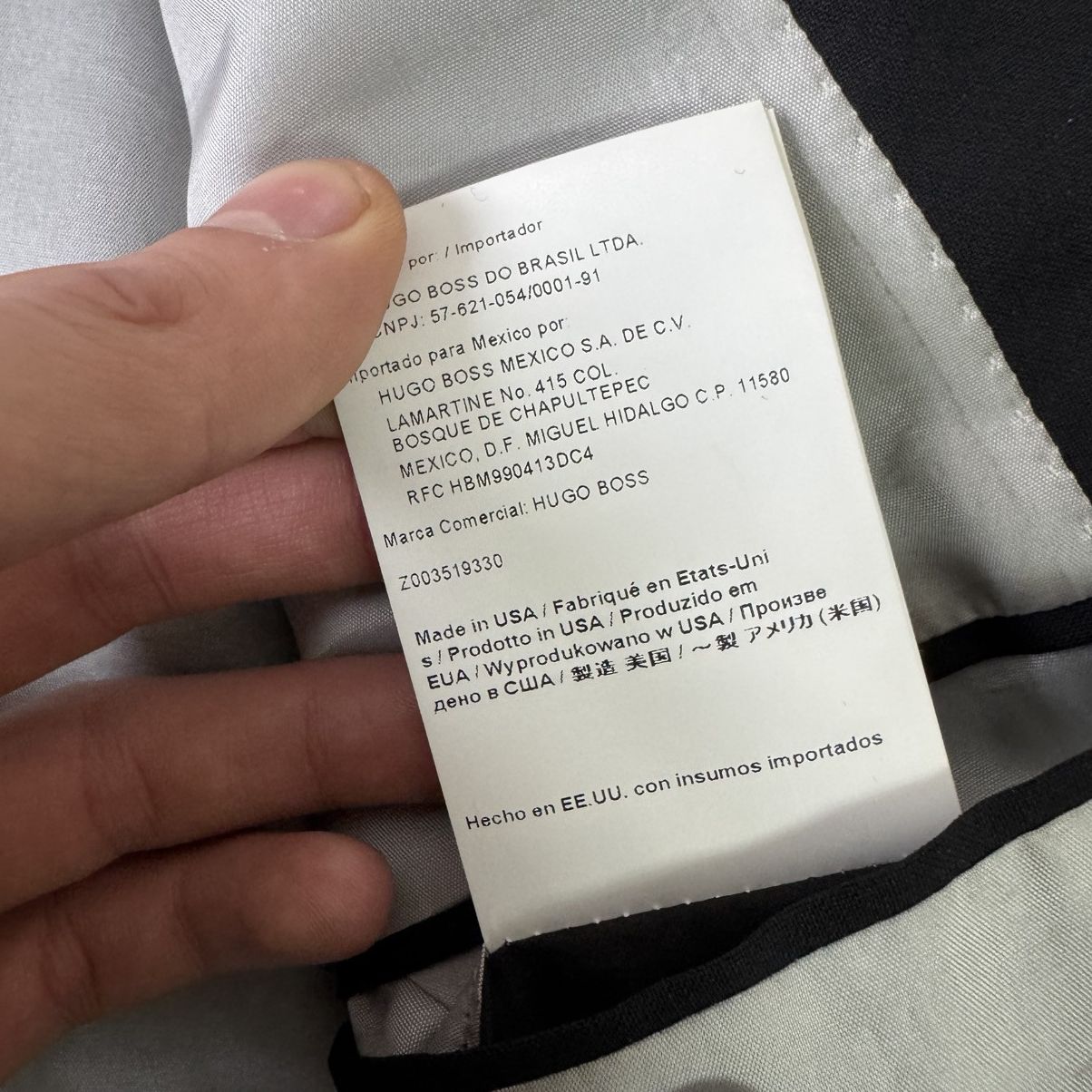 Hugo Boss Blazer Hugo Boss mans size L made in usa Size 42L - 13 Thumbnail
