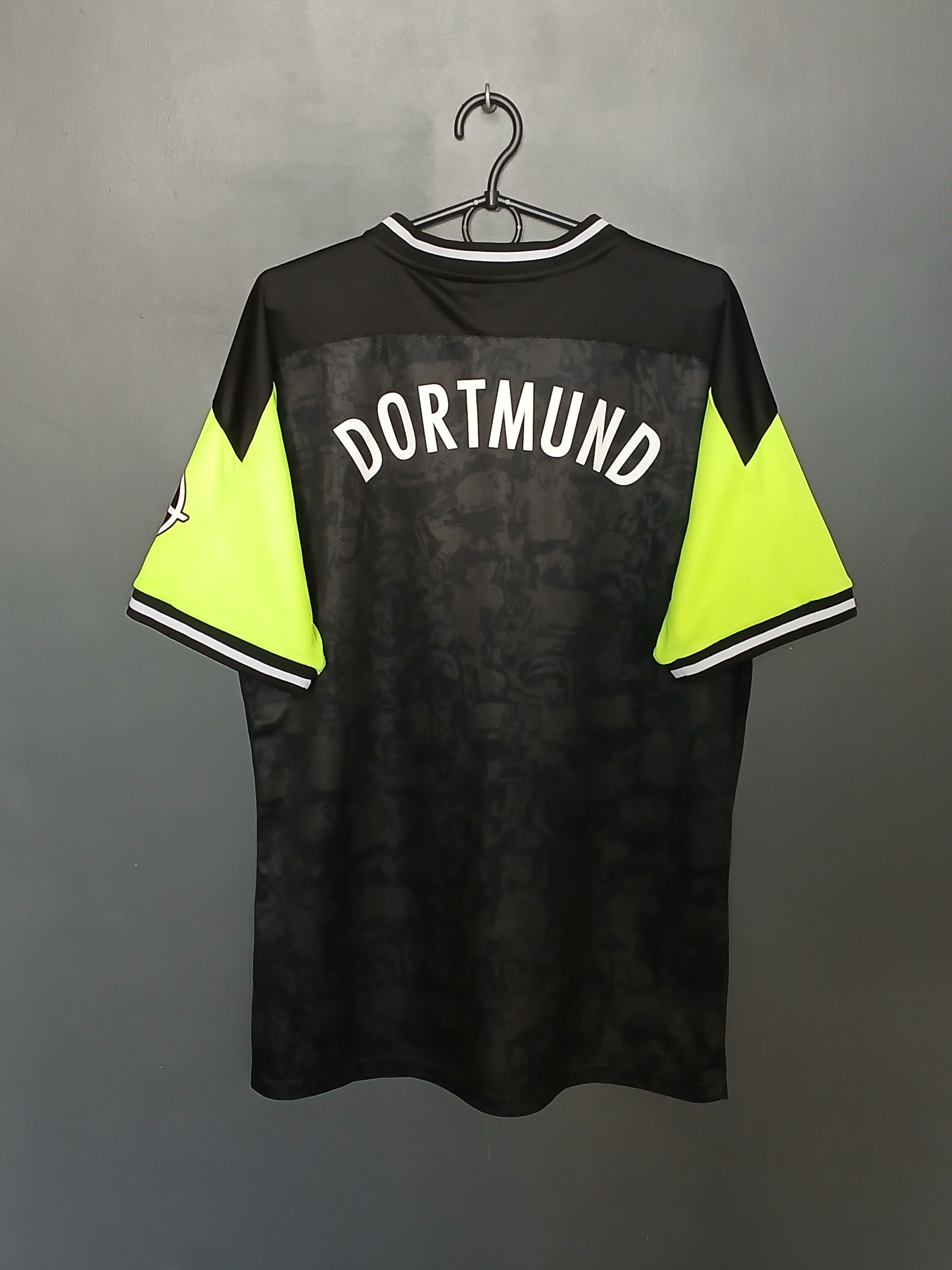 Puma Borussia Dortmund 20/21 Special Football Jerseys T-Shirt Size US XL / EU 56 / 4 - 2 Thumbnail