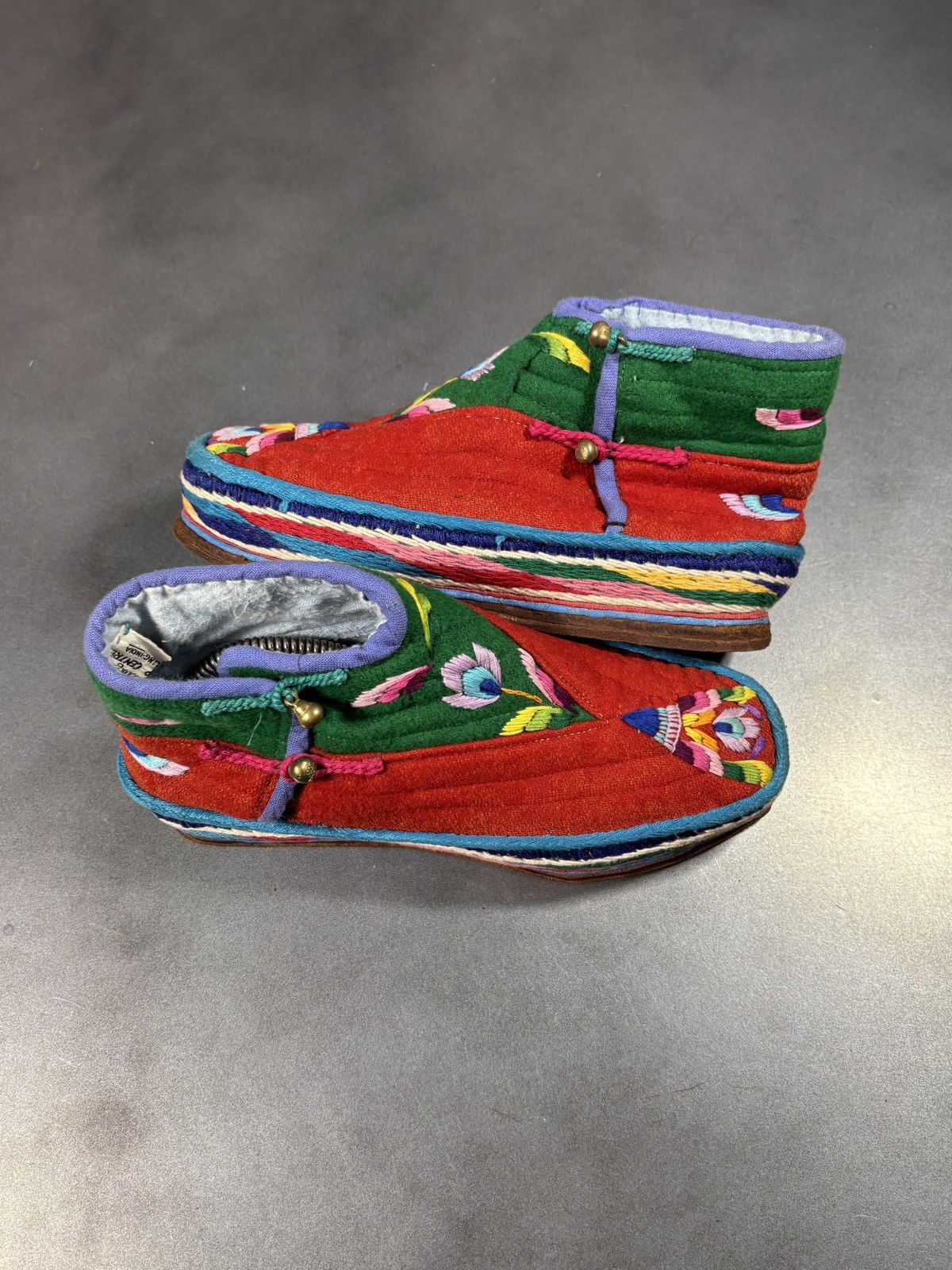 Vintage True Vintage Tibetan Boots Traditional Felt Lham 1970s Wool Size US 8.5 / IT 38.5 - 1 Thumbnail