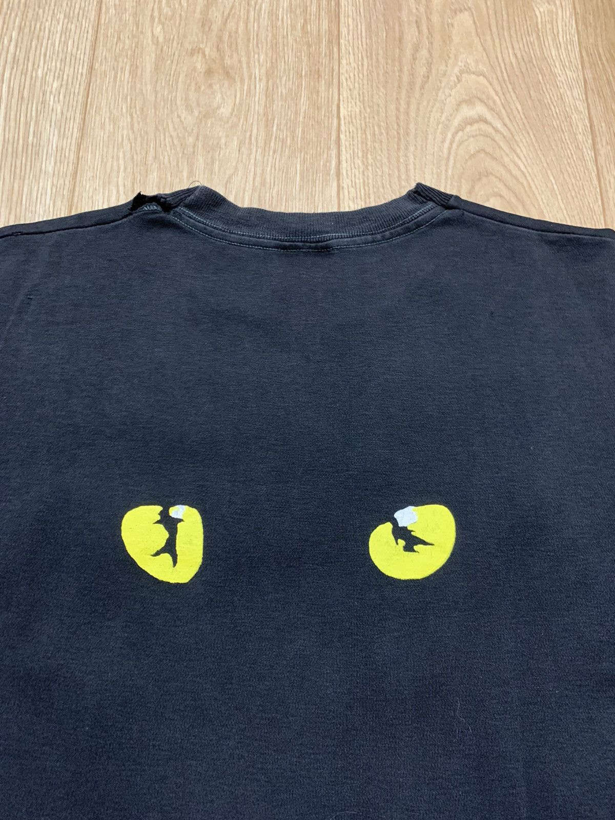 Vintage Rare Vintage 1981 CATS Musical T-Shirt Size US M / EU 48-50 / 2 - 16 Thumbnail