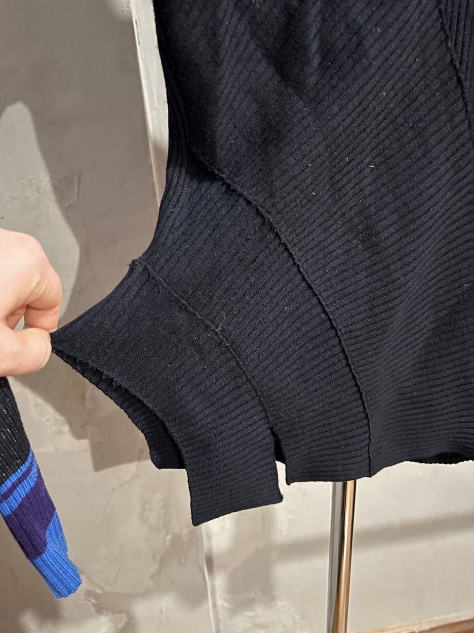 Marithe + Francois Girbaud MARITHE FRANCOIS GIRBAUD ARCHIVAL ASYMMETRICAL WOOL SWEATER Size L / US 10 / IT 46 - 9 Thumbnail