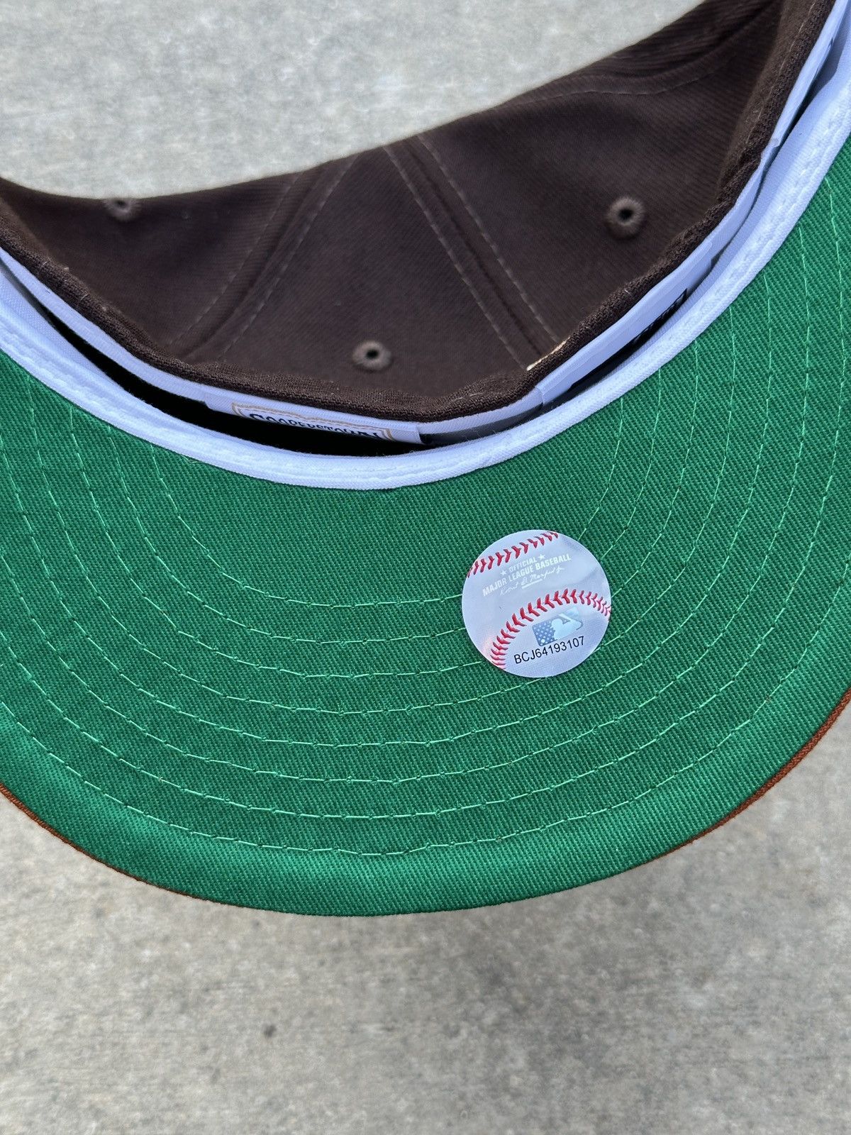 MLB × New Era Texas Rangers Two Tone Fitted Hat 7 1/4 Size ONE SIZE - 3 Thumbnail