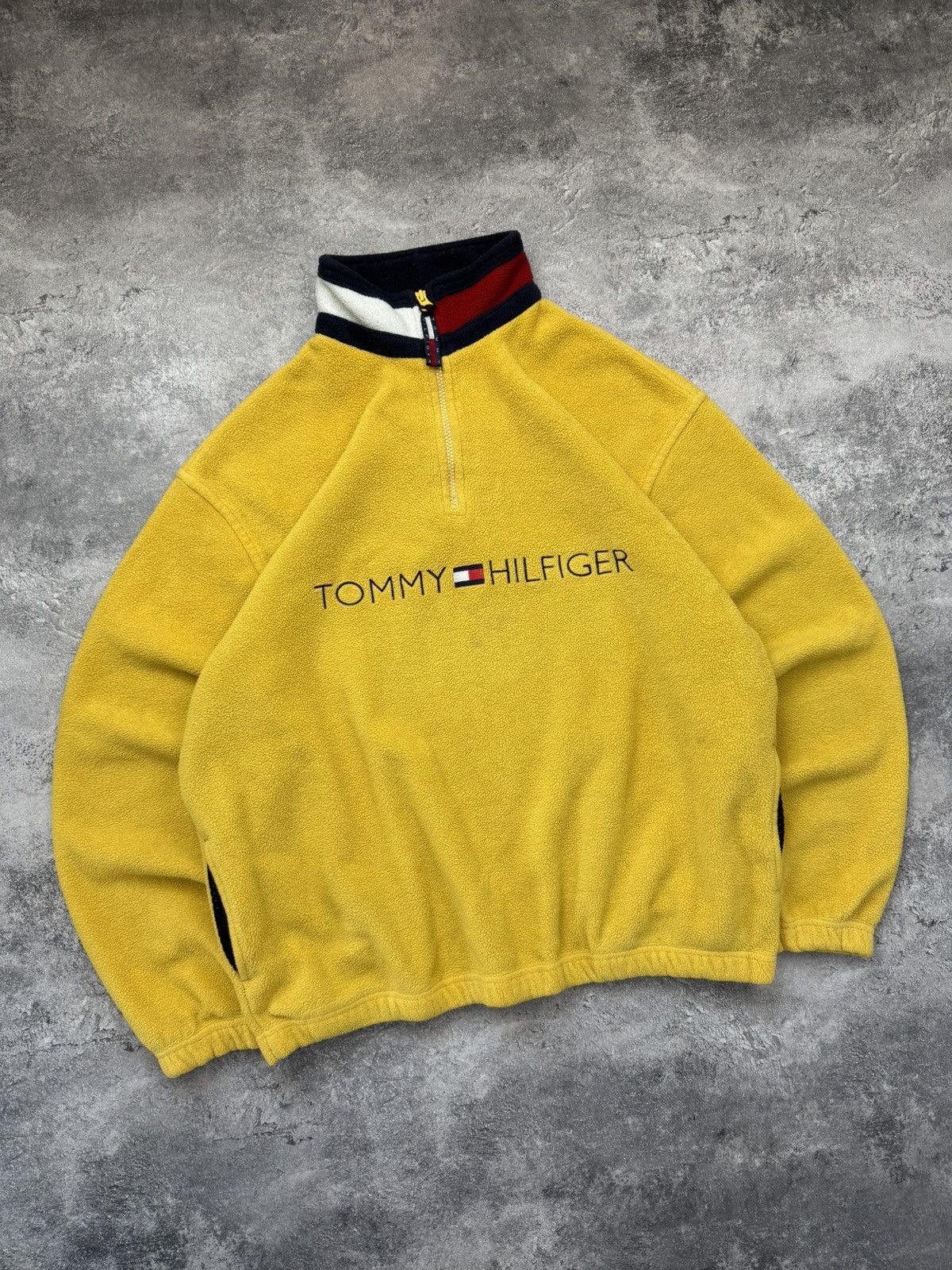 Tommy Hilfiger Vintage Tommy Hilfiger Fleece 1/4 Zip Jacket Big Logo Y2K Size US L / EU 52-54 / 3 - 3 Thumbnail