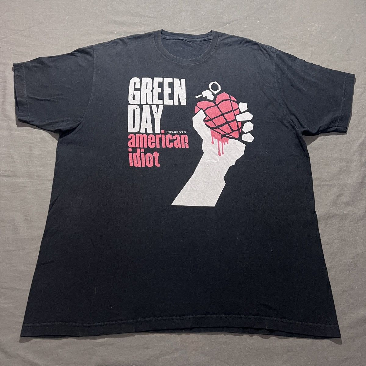 Band Tees Vintage Y2K Green Day American Idiot Tee 2XL Punk rock Size US XXL / EU 58 / 5 - 1 Thumbnail
