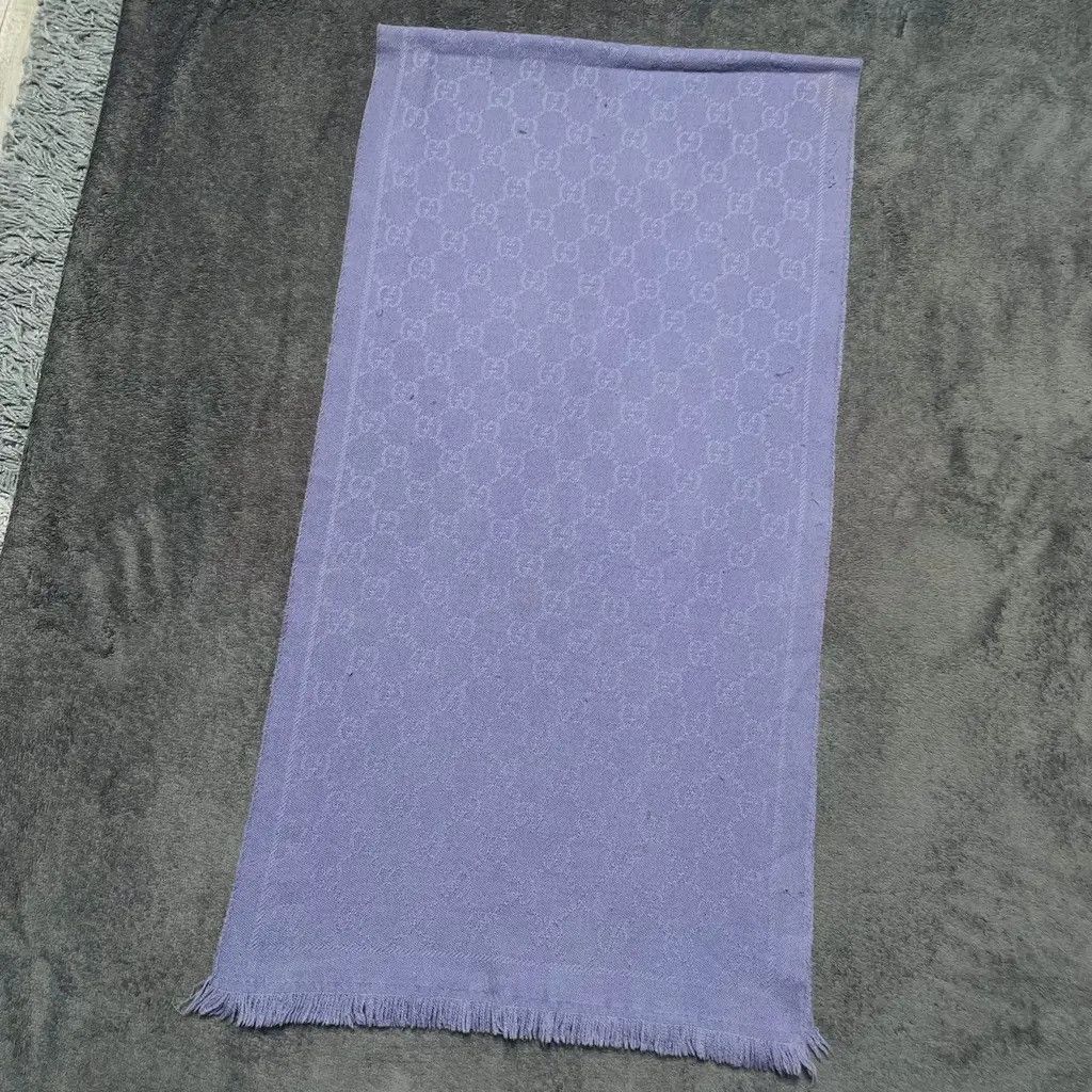 Gucci Gucci Wool Monogram Scarf Measurements: Onesize Size ONE SIZE - 5 Thumbnail
