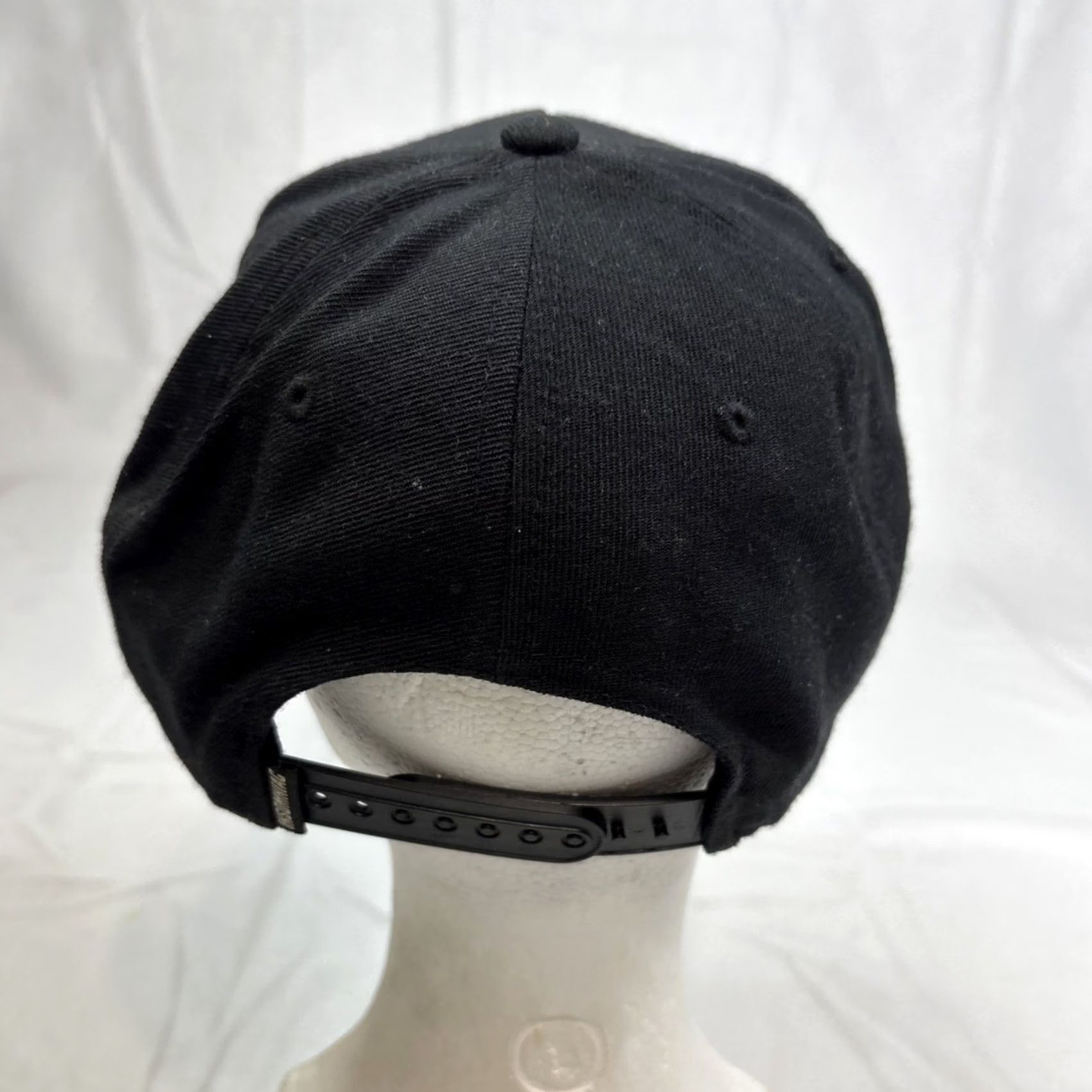 Vintage Insomniacs EDC Electric Daisy Carnival Hat Flat Brim Adjustable Black Patch Snapback One Size Mens Size ONE SIZE - 6 Thumbnail