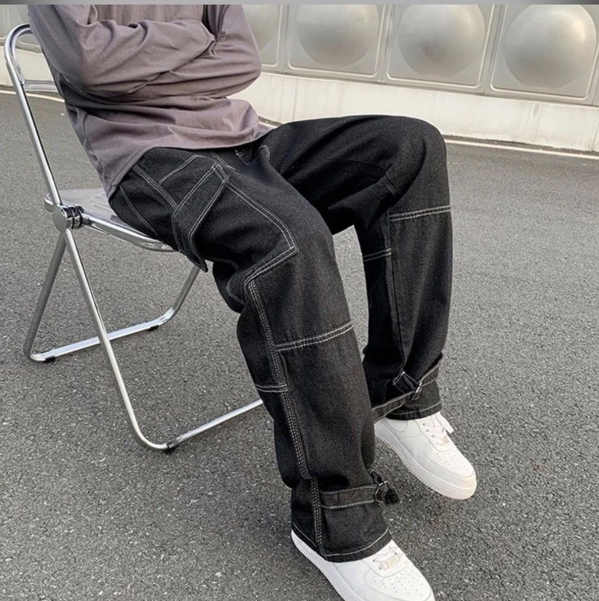 Japanese Brand Black Color Straight Baggy Denim Pants Size US 33 - 3 Thumbnail