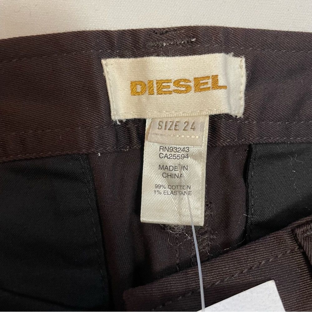 Diesel NWT New Diesel Straight Leg Cotton Brown Pants Size 24 Size 24" / US 00 / IT 34 - 6 Thumbnail