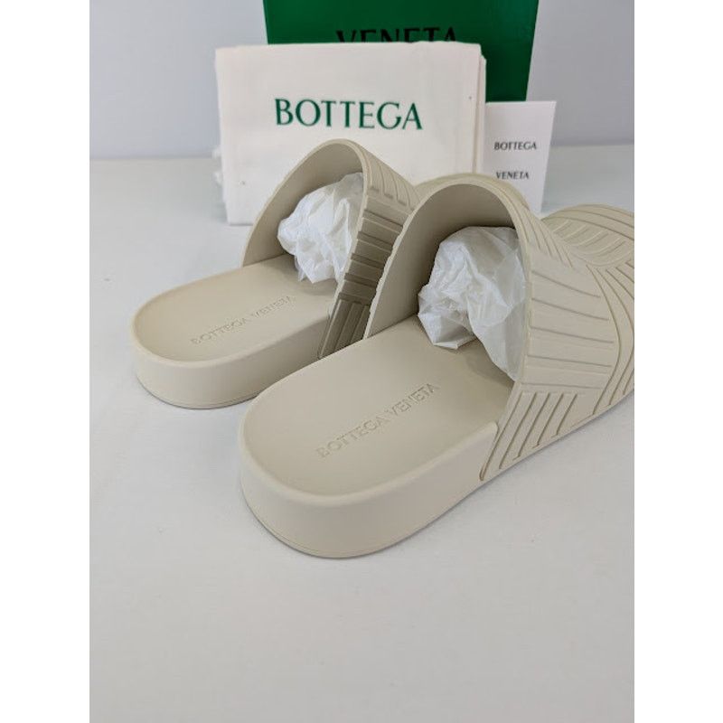 Bottega Veneta o1rshd1 Rubber Carpet Slider Sandal in Sea Salt Size US 10 / EU 43 - 5 Thumbnail