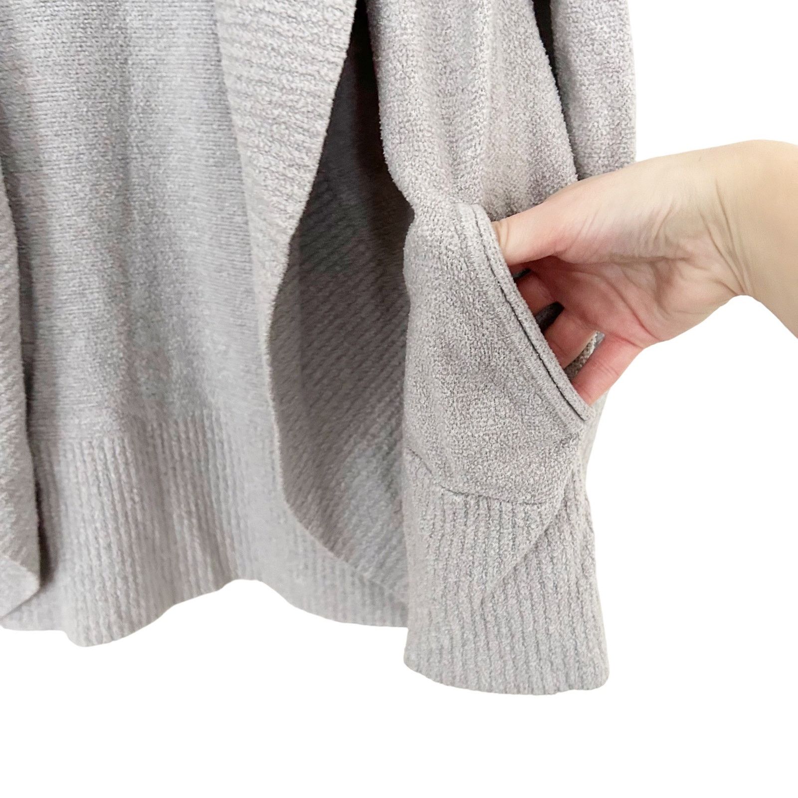 Other Barefoot Dreams Cozychic Lite Gray Circle Cardigan Sz M Size M / US 6-8 / IT 42-44 - 3 Thumbnail