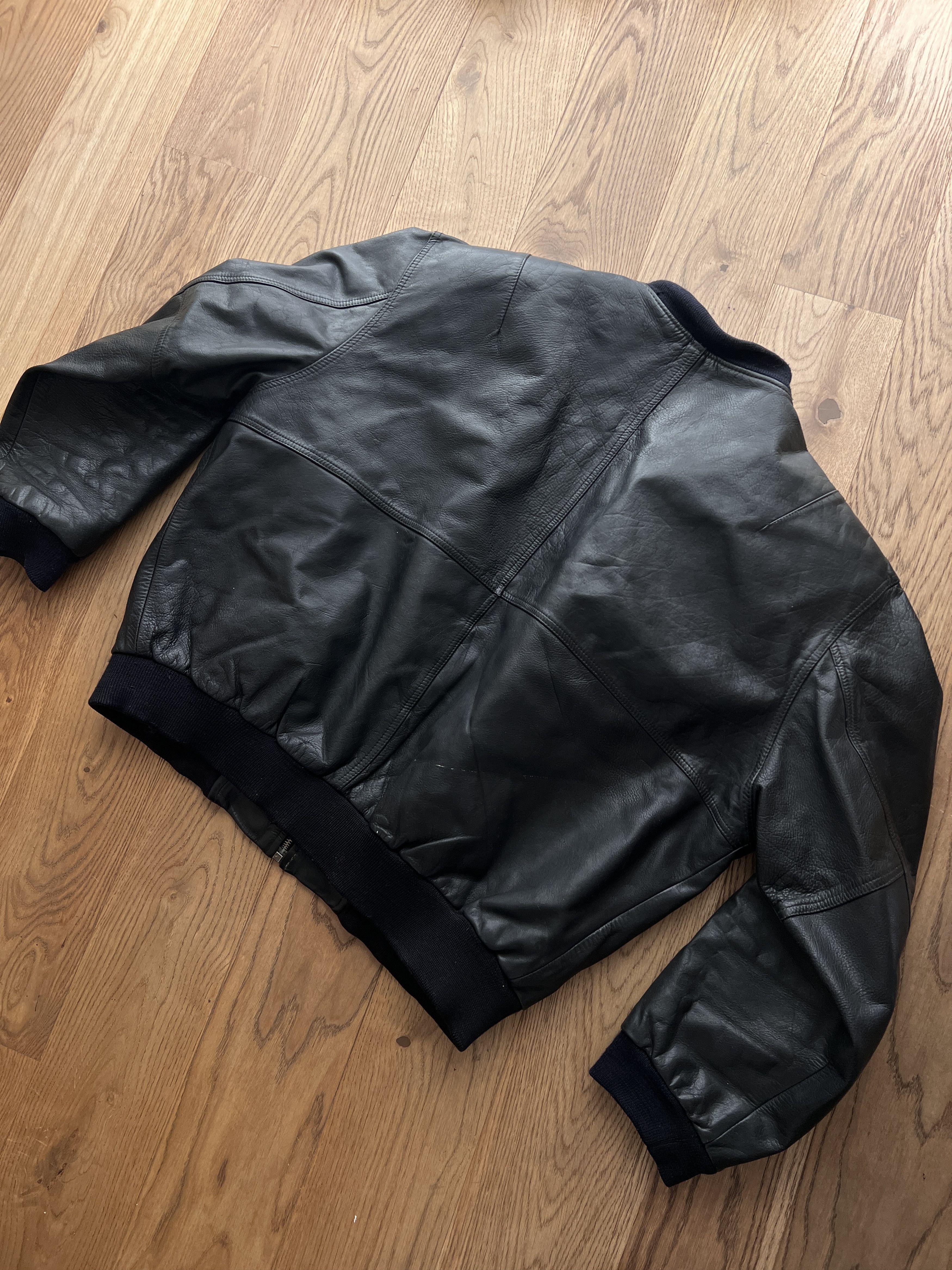 Genuine Leather VTG 1980's leather bomber jacket boxy baggy biker oversized Size US XXL / EU 58 / 5 - 22 Thumbnail