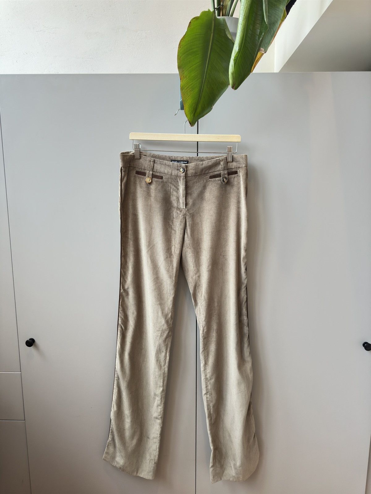 Dolce & Gabbana Dolce & Gabbana Beige Corduroy Pants Made In Italy 44 Size 30" / US 8 / IT 44 - 2 Thumbnail