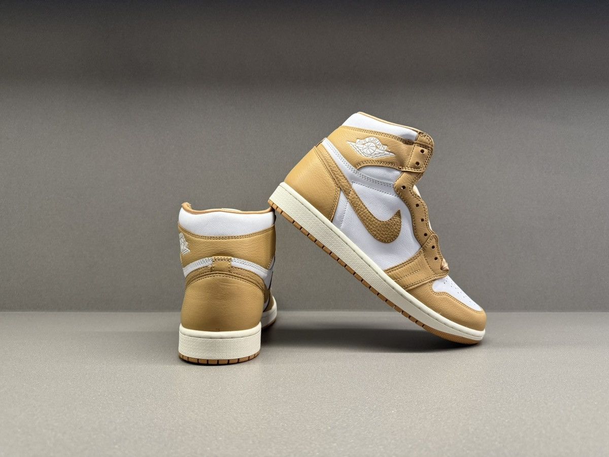 Jordan Brand Jordan 1 Retro High OG Praline Women’s Size US 10.5 / IT 40.5 - 7 Thumbnail