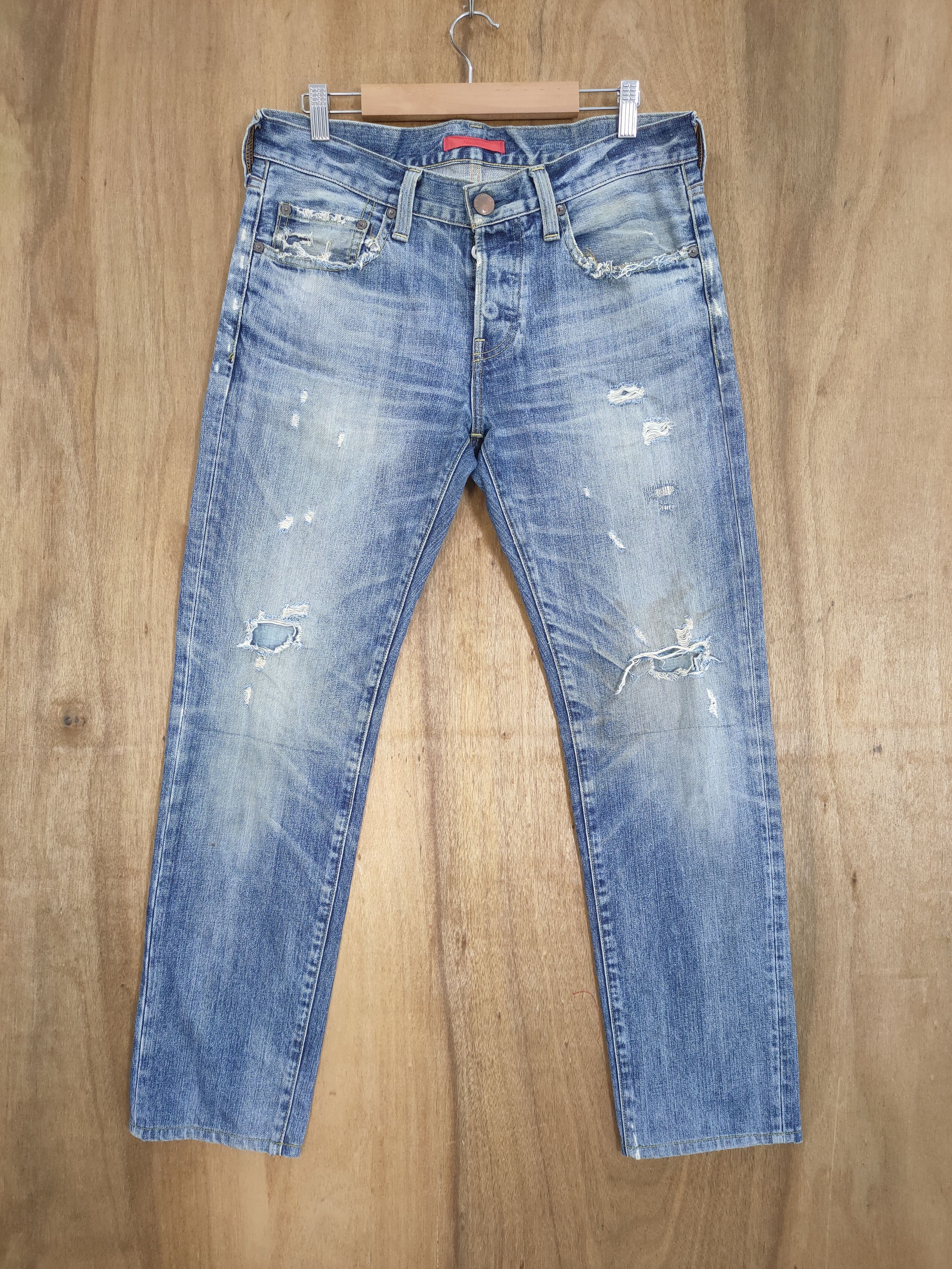 Jean VINTAGE REDCARD BUTTON FLY DISTRESSED JEAN DENIM PANTS Size US 31 - 4 Thumbnail