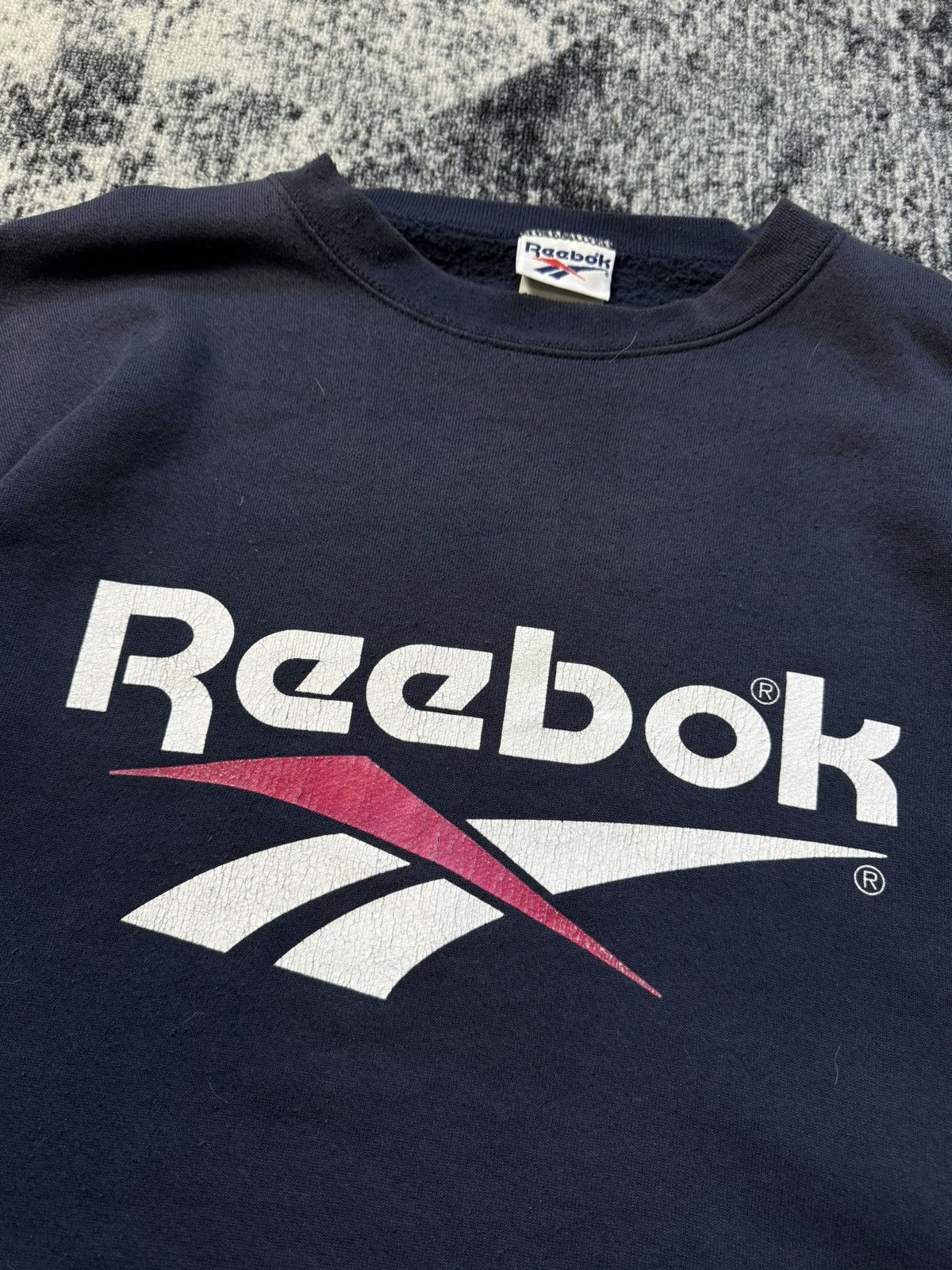 Reebok × Vintage Vintage Reebok Sweatshirt Faded Big logo Sportswear Y2K 90s Size US XL / EU 56 / 4 - 3 Thumbnail