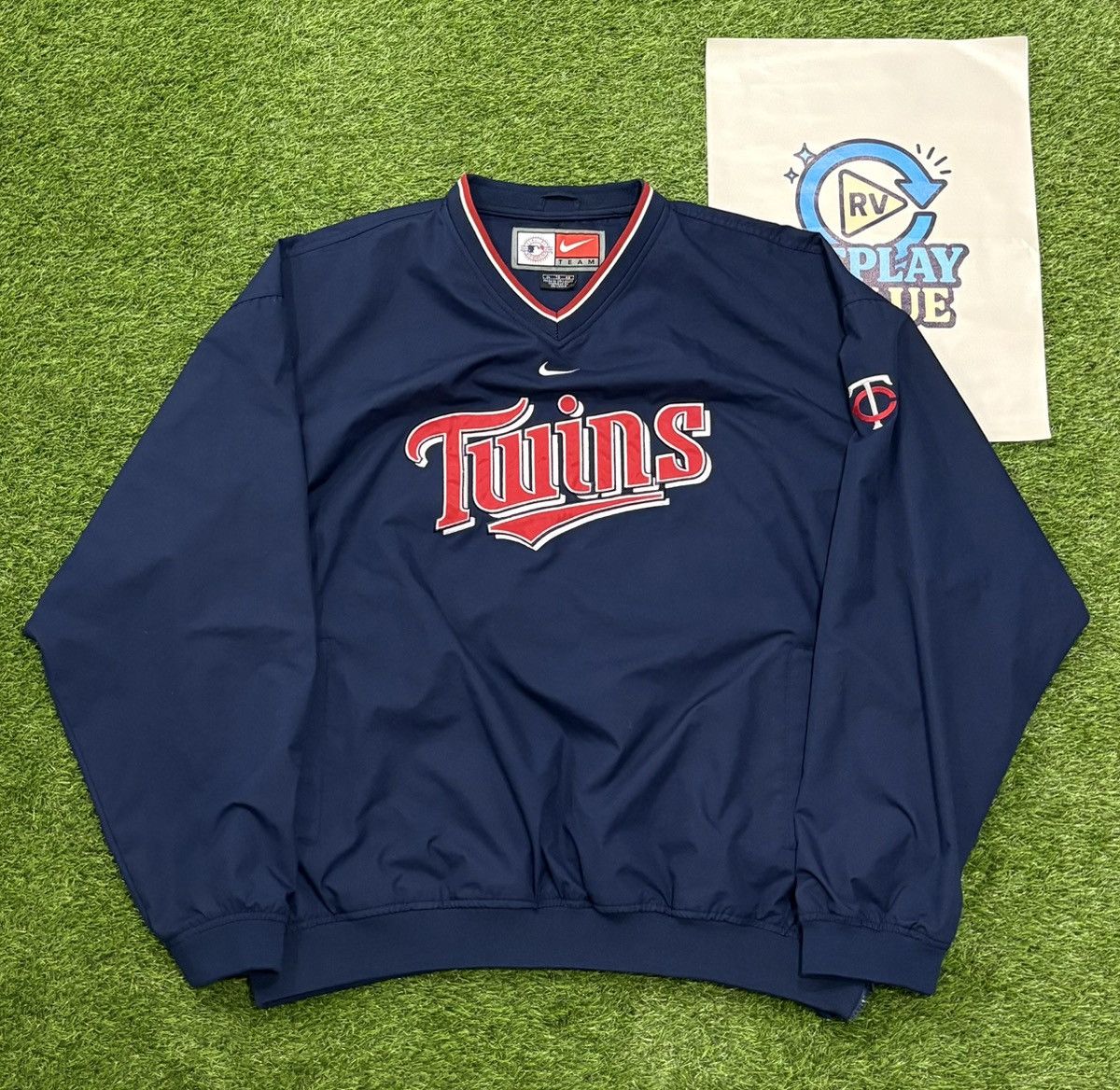 Nike NIKE CENTER SWOOSH MINNESOTA TWINS PULLOVER WINDBREAKER Size US XL / EU 56 / 4 - 1 Thumbnail