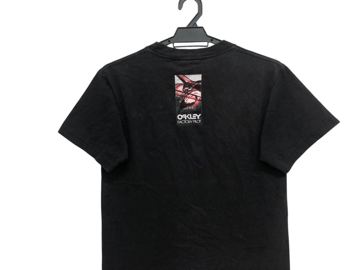 Arts & Science × Oakley × Vintage RARE 🔥 OAKLEY SOFTWARE FACTORY PILOT CYBERPUNK GRAPHICAL TEE Size US S / EU 44-46 / 1 - 7 Thumbnail