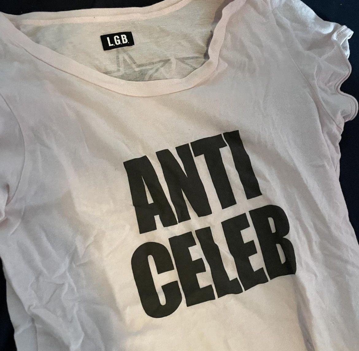 Le Grande Bleu (L.G.B.) L.G.B. Le Grand Bleu baby pinky "ANTI CELEB" printed tee Size S / US 4 / IT 40 - 4 Thumbnail