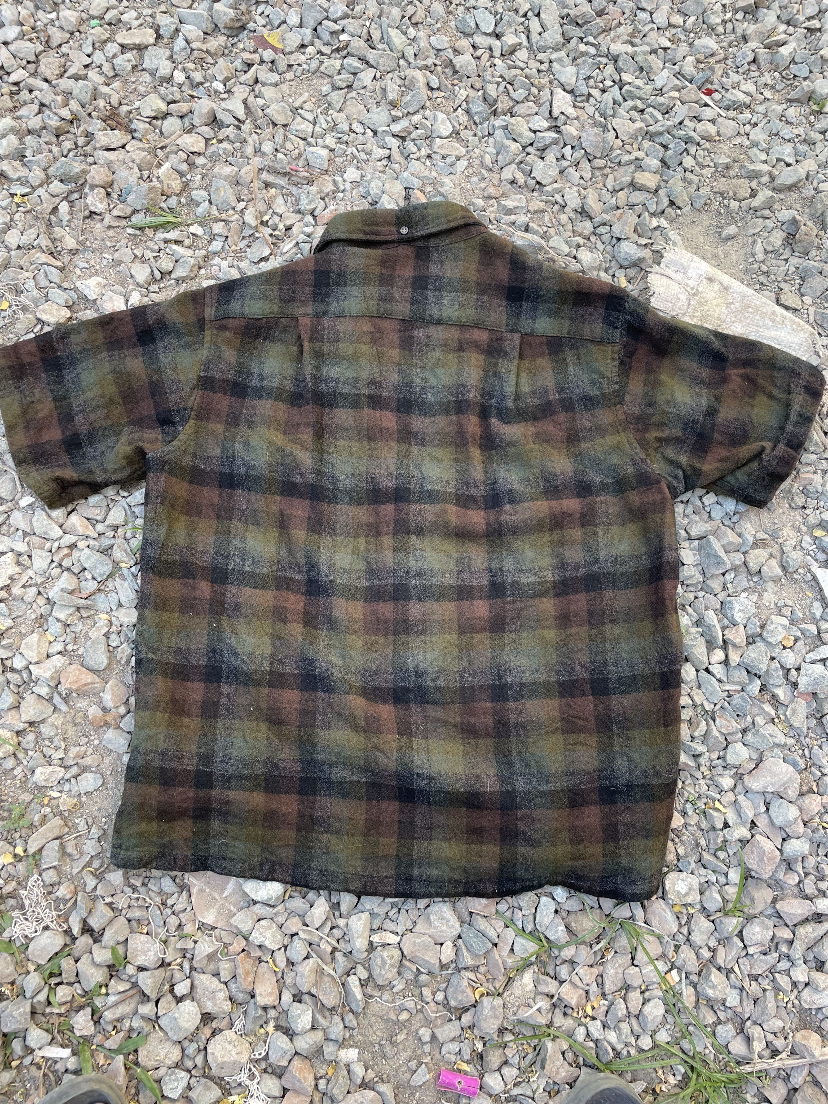 Pendleton Vintage 50s Pendleton Dark Olive Green Plaid Button Shirt Size US M / EU 48-50 / 2 - 8 Thumbnail