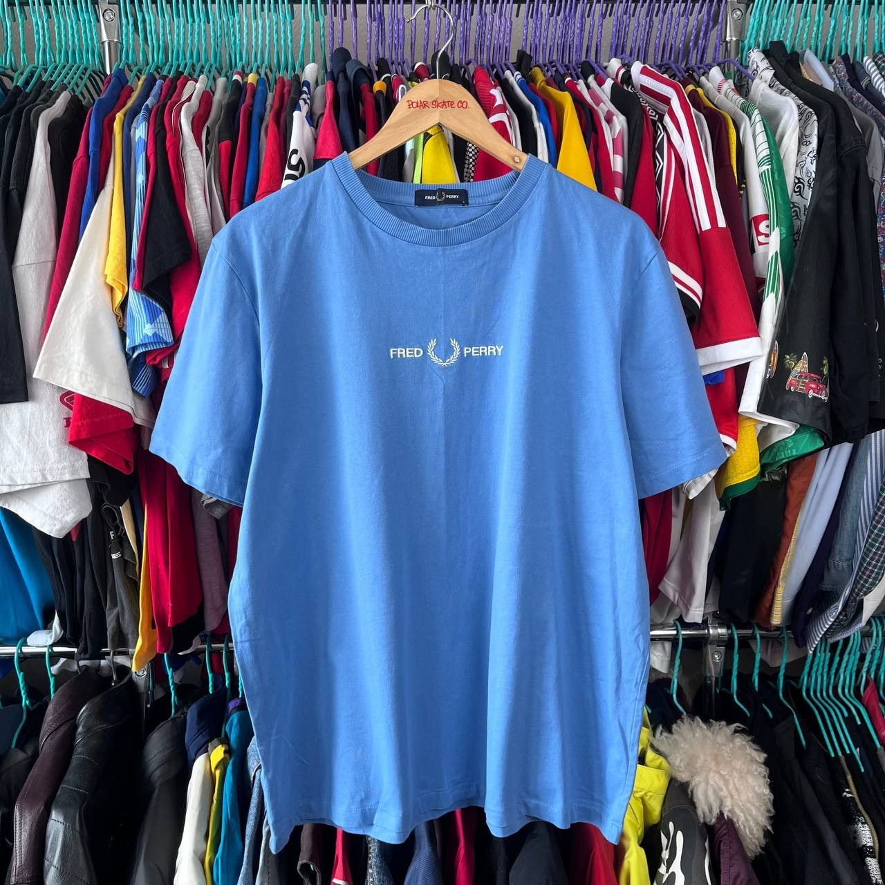 Fred Perry Fred Perry Blue Cental Logo Tshirt Size L Size US L / EU 52-54 / 3 - 2 Thumbnail