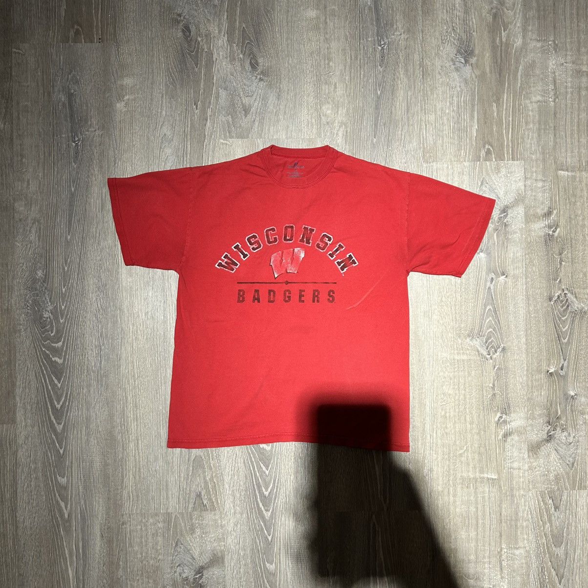 Russell Athletic Wisconsin Badgers T-Shirt Size US M / EU 48-50 / 2 - 1 Thumbnail