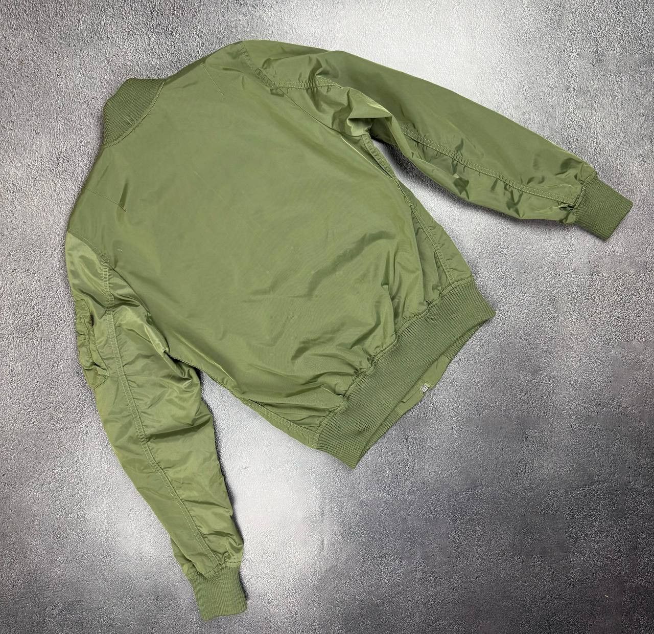 Alpha Industries W ALPHA INDUSTRIES PADDED BOMBER size M Size M / US 6-8 / IT 42-44 - 2 Thumbnail