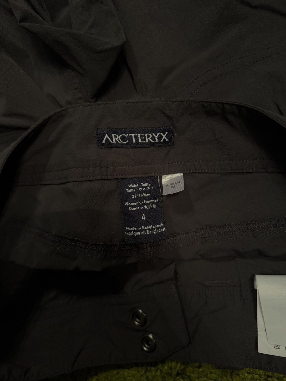 Arc'teryx × Designer Arcteryx 2000s vintage gorpcore style trekking pants Size 27" / US 4 / IT 40 - 6 Thumbnail