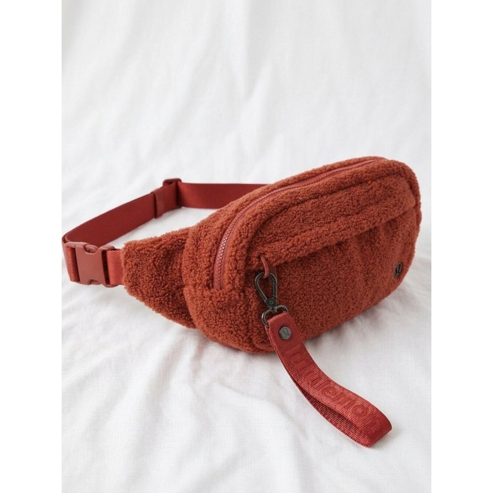 Lululemon Lululemon On The Beat Crossbody Belt Bag Sherpa Burnt Orange Size ONE SIZE - 7 Thumbnail