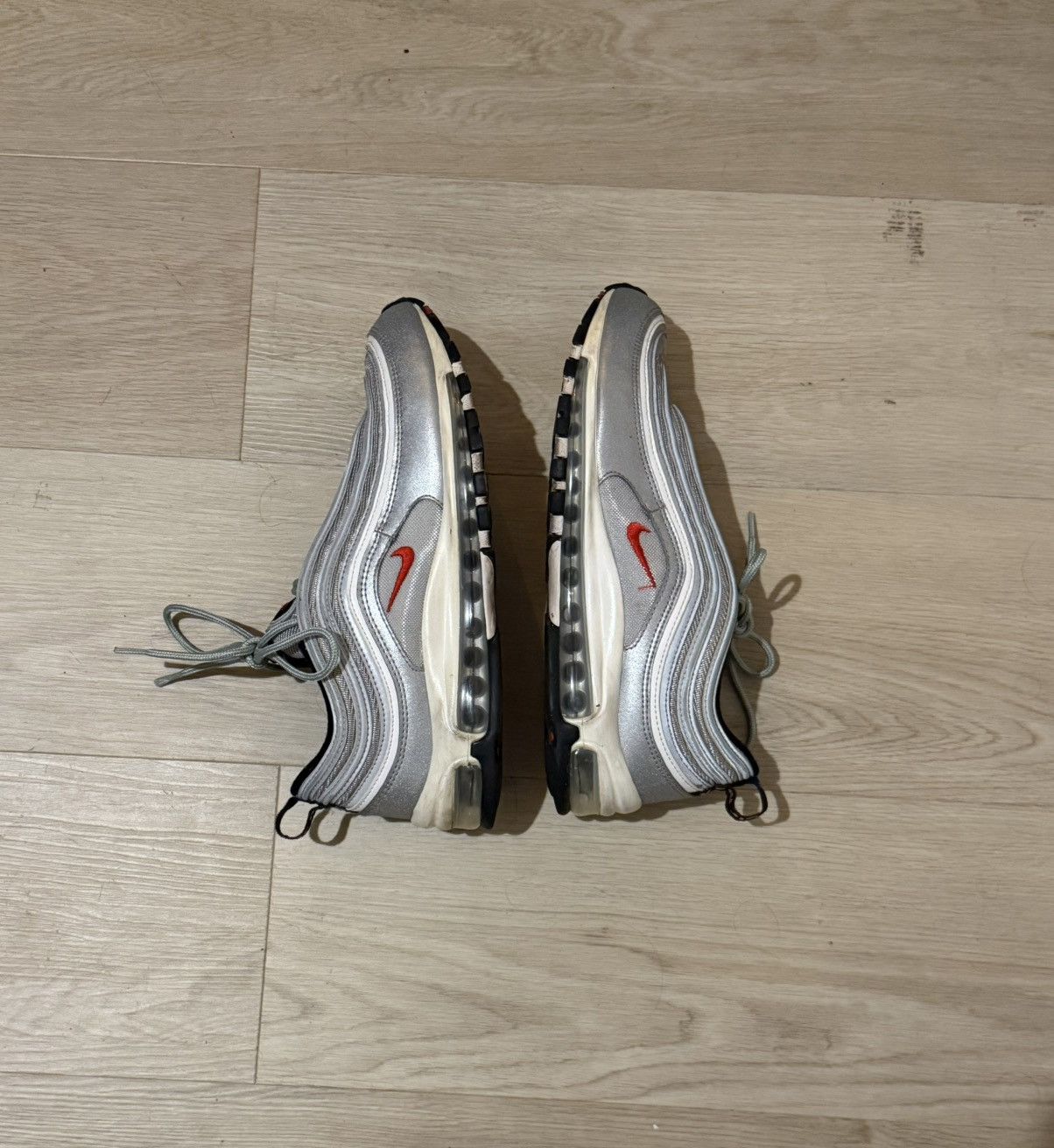 Nike Air Max 97 Silver Bullet Size US 10 / EU 43 - 2 Thumbnail