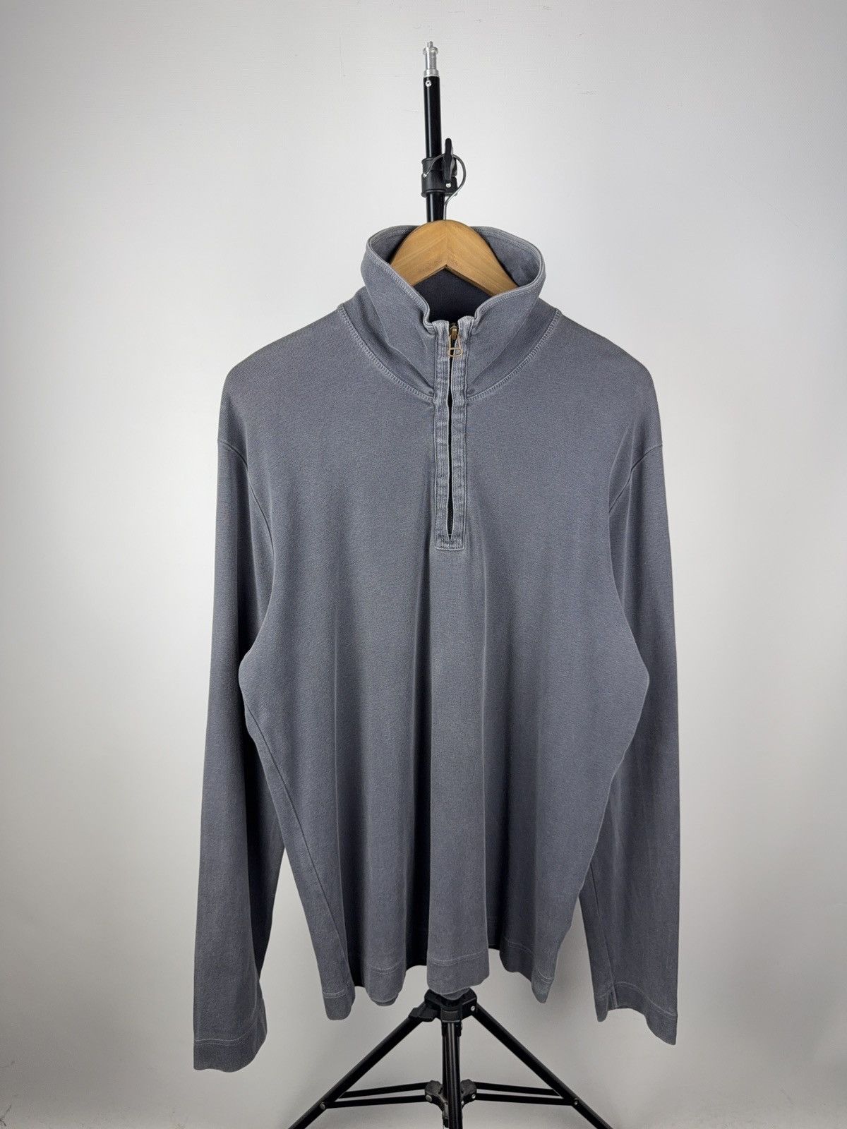 Hugo Boss Vintage 00s Luxury Hugo Boss Faded 1/4 zip long sleeve Size US XXL / EU 58 / 5 - 1 Thumbnail