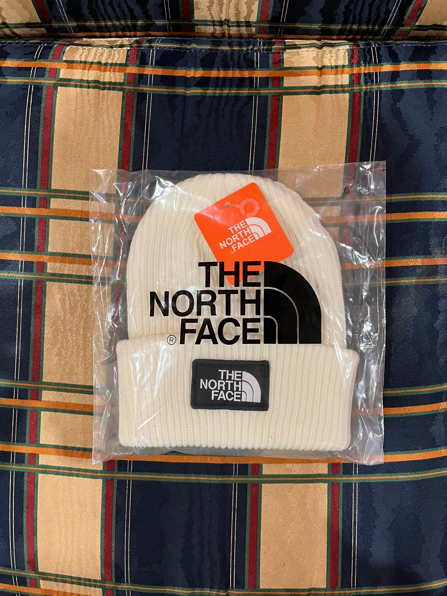 The North Face Hat The North Face White Size ONE SIZE - 3 Thumbnail