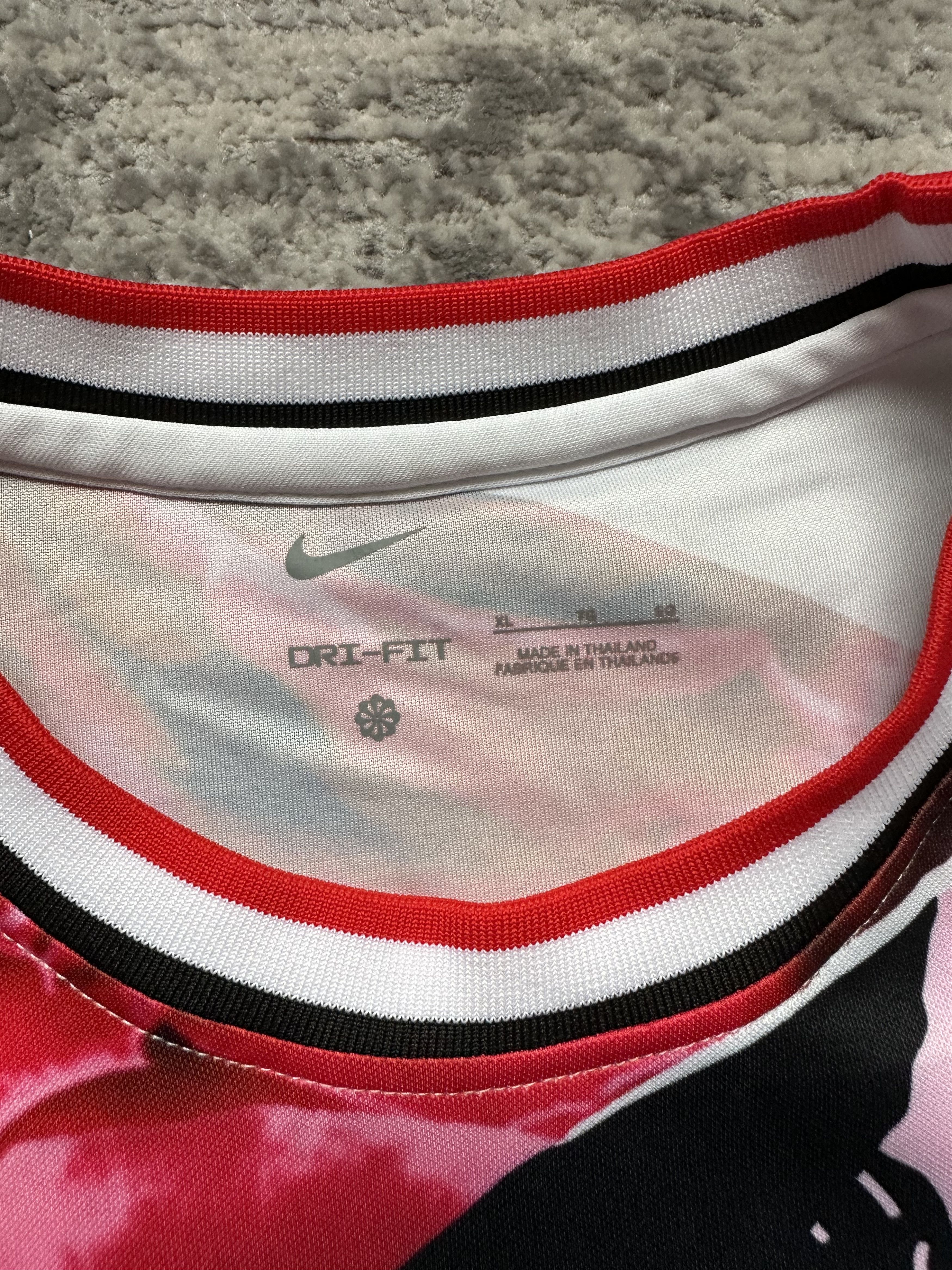 Nike Nike Liverpool skull jersey Size US XL / EU 56 / 4 - 6 Thumbnail