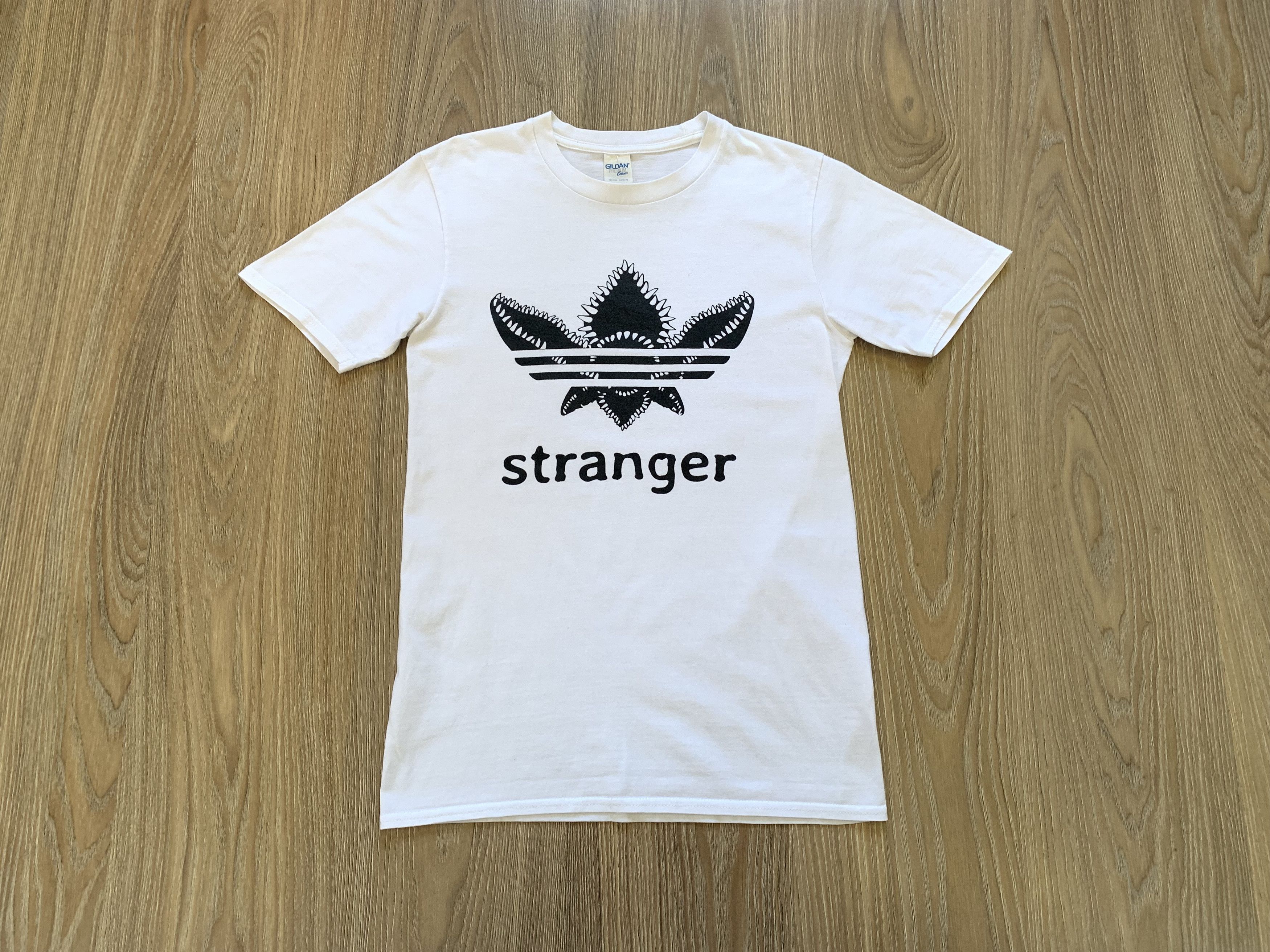 Gildan Gildan Stranger Things The Demogorgon White T-Shirt Size US S / EU 44-46 / 1 - 1 Thumbnail