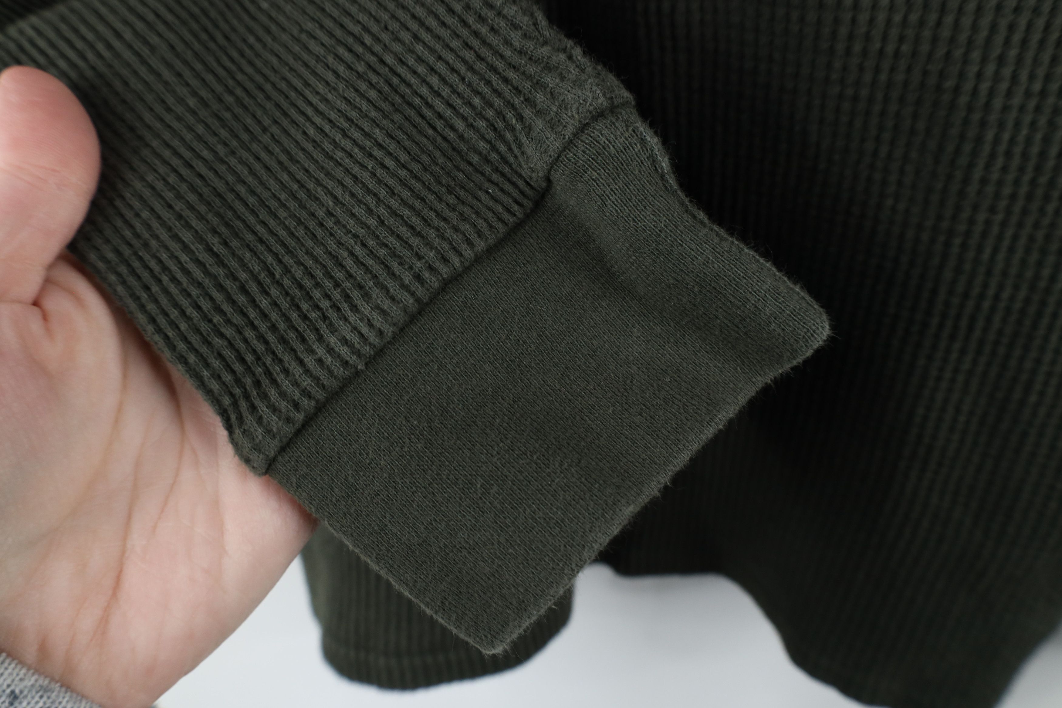 Vintage Vintage 90s Streetwear Waffle Knit Long Sleeve T-Shirt Olive Size US M / EU 48-50 / 2 - 5 Thumbnail