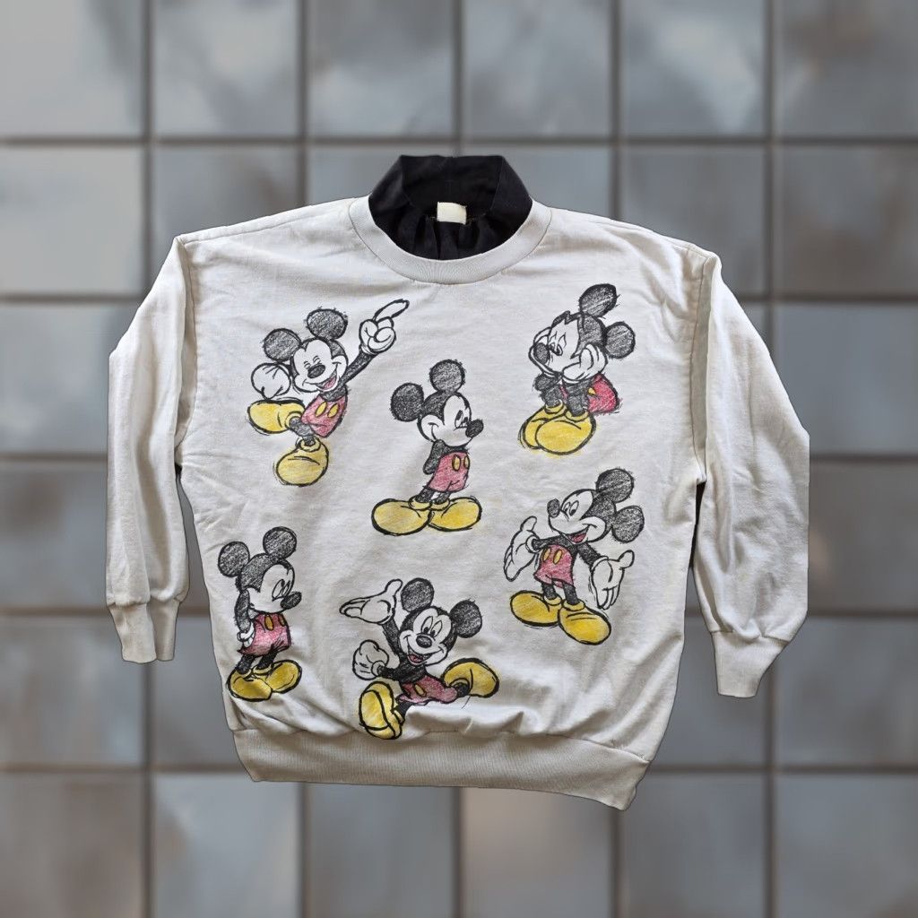 Mickey Unlimited VINTAGE Mickey Unlimited Sweatshirt Womens L Mickey Mouse Graphic Print White 90s Casual Mens Womens Boys Girls Size L / US 10 / IT 46 - 1 Thumbnail