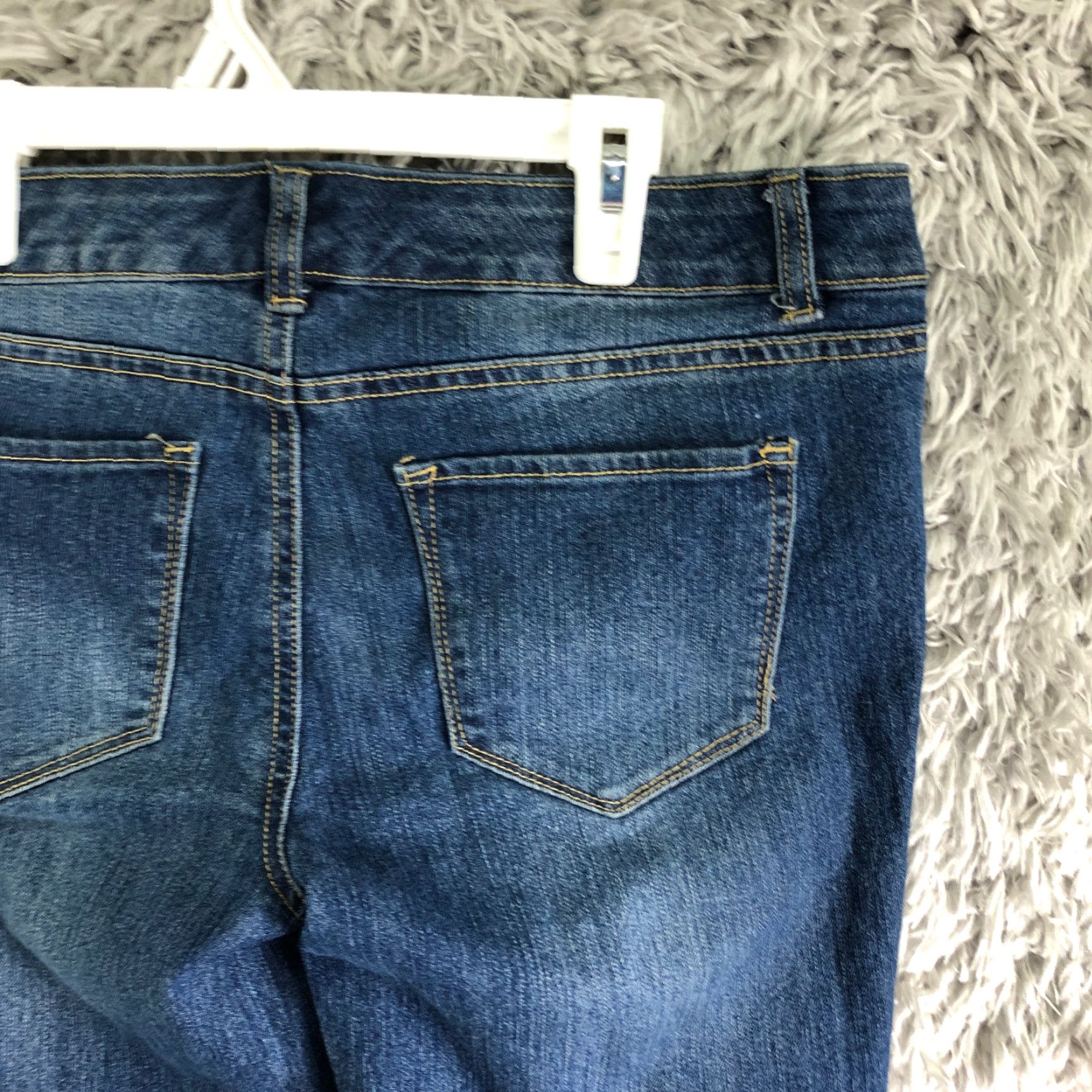 Denime Daisy Fuentes Womens Size 6 Mid Rise Straight Leg Medium Wash Blue Denim Jeans Size 28" / US 6 / IT 42 - 6 Thumbnail